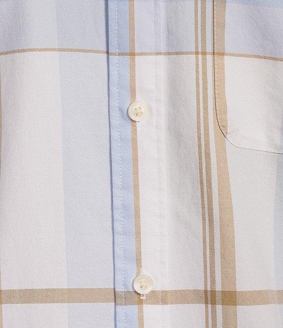Roundtree & Yorke Short Sleeve Spread Plaid Oxford Sport Shirt Product Image