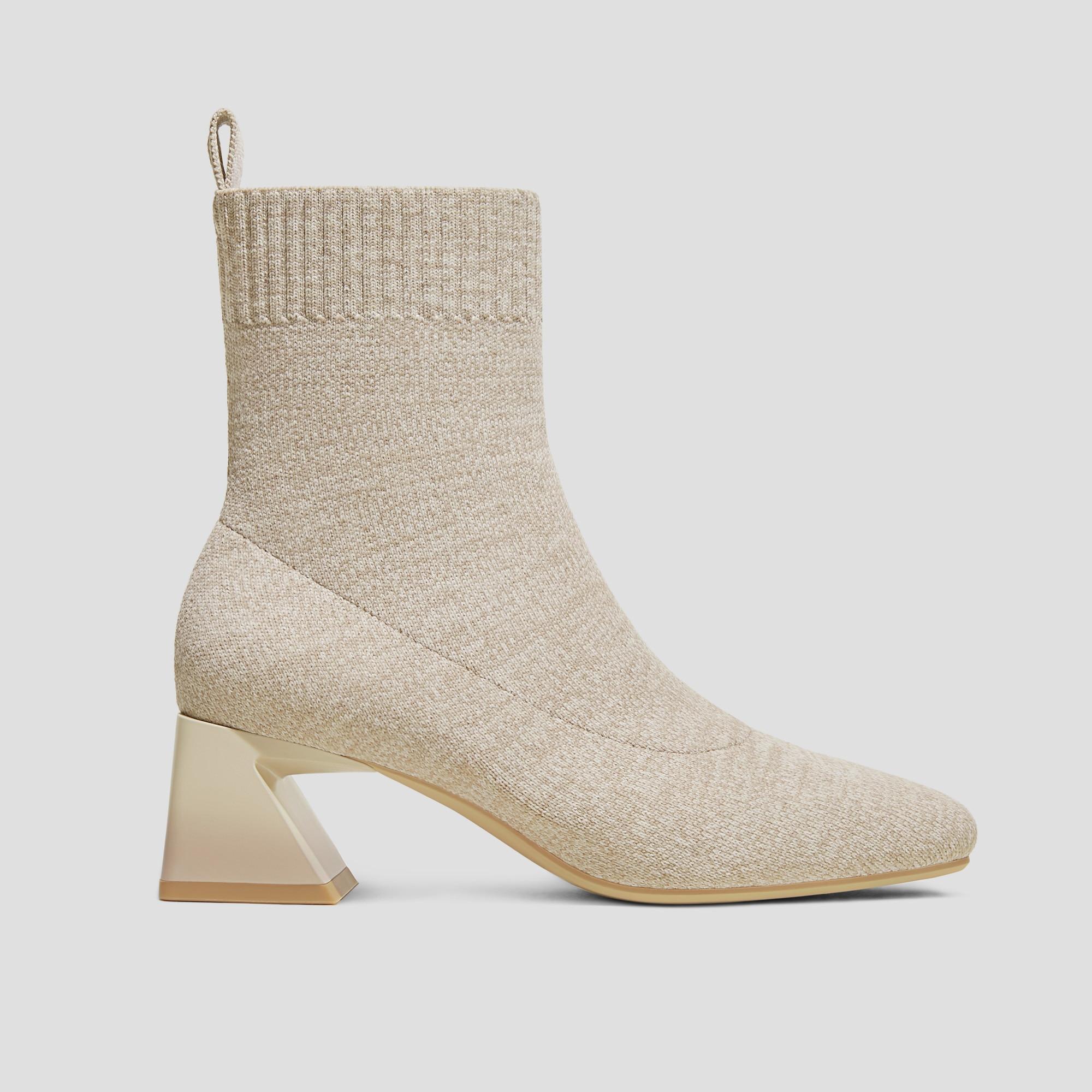 Regina Pro Square-toe Water Repellent Bootie (Regina Pro) Product Image