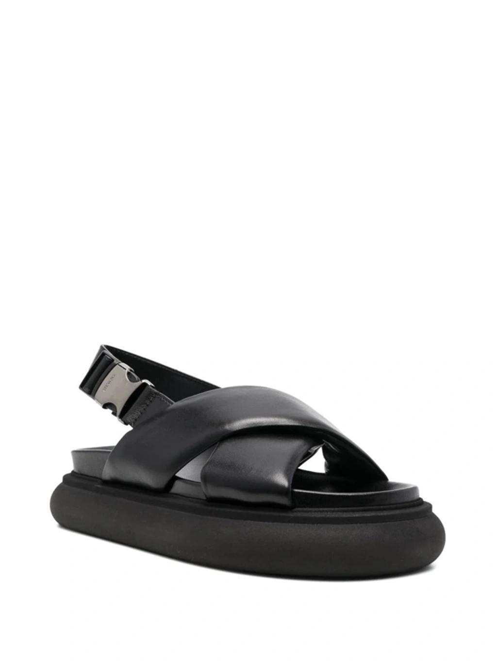 MONCLER Cross-strap Leather Sandals In Schwarz Product Image