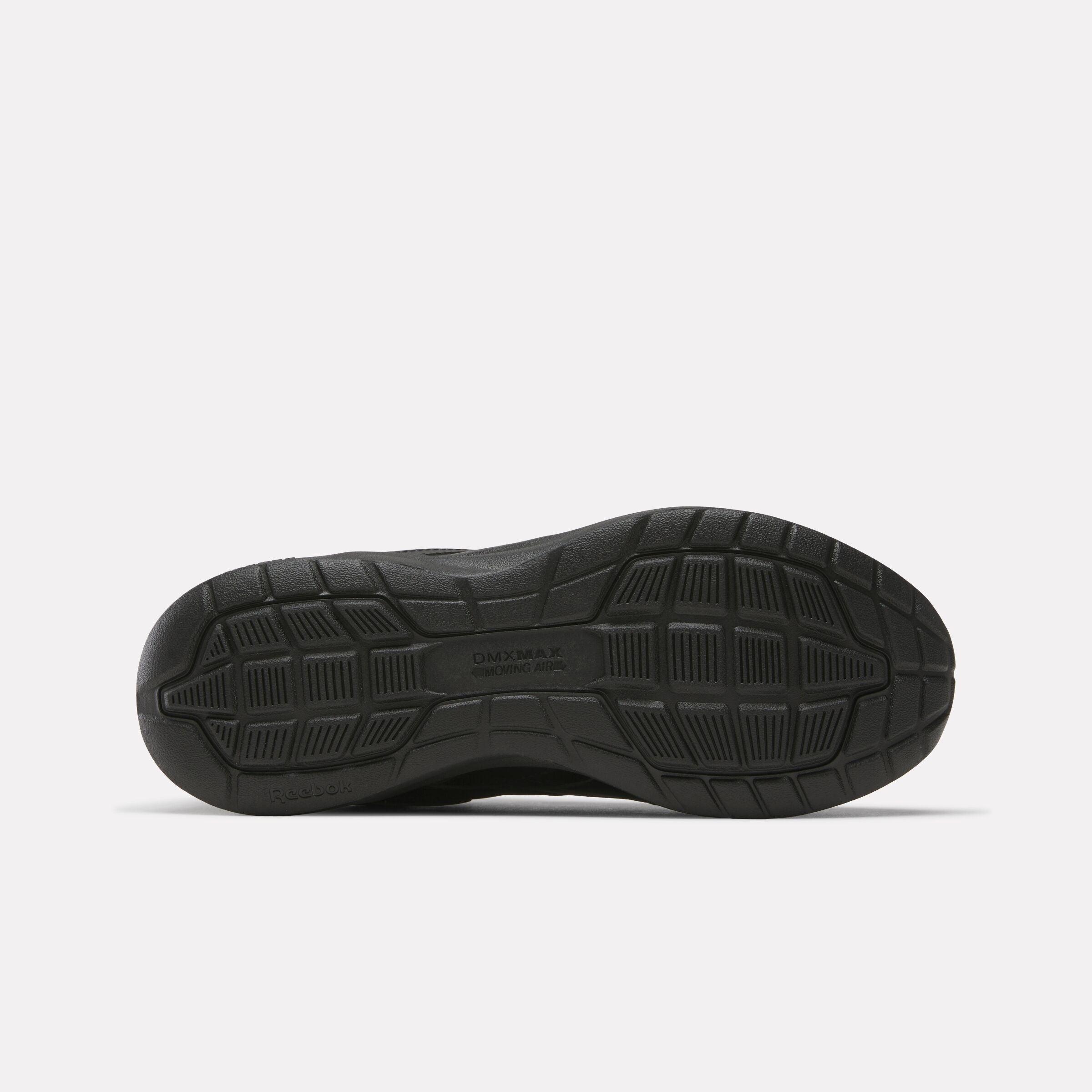 Walk Ultra 7 DMX Max Walking Shoes Product Image
