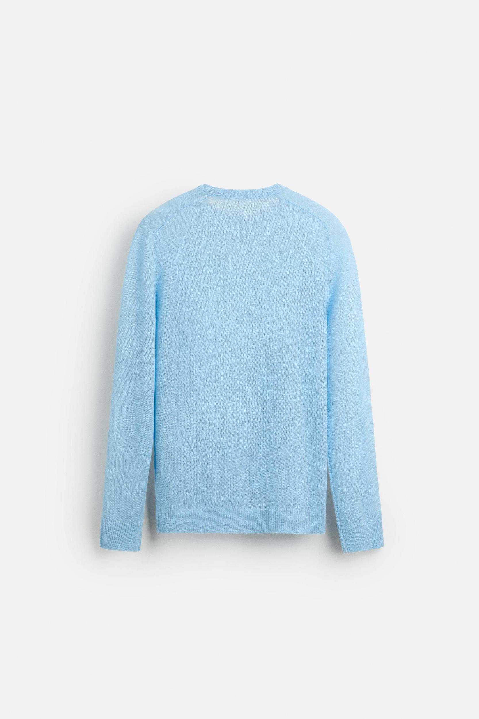 LIGHTWEIGHT STRUCTURED SWEATER Product Image