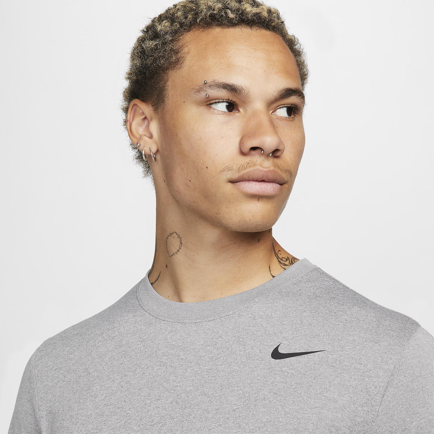 Nike Men's Dri-FIT Legend Long-Sleeve Fitness Top Product Image