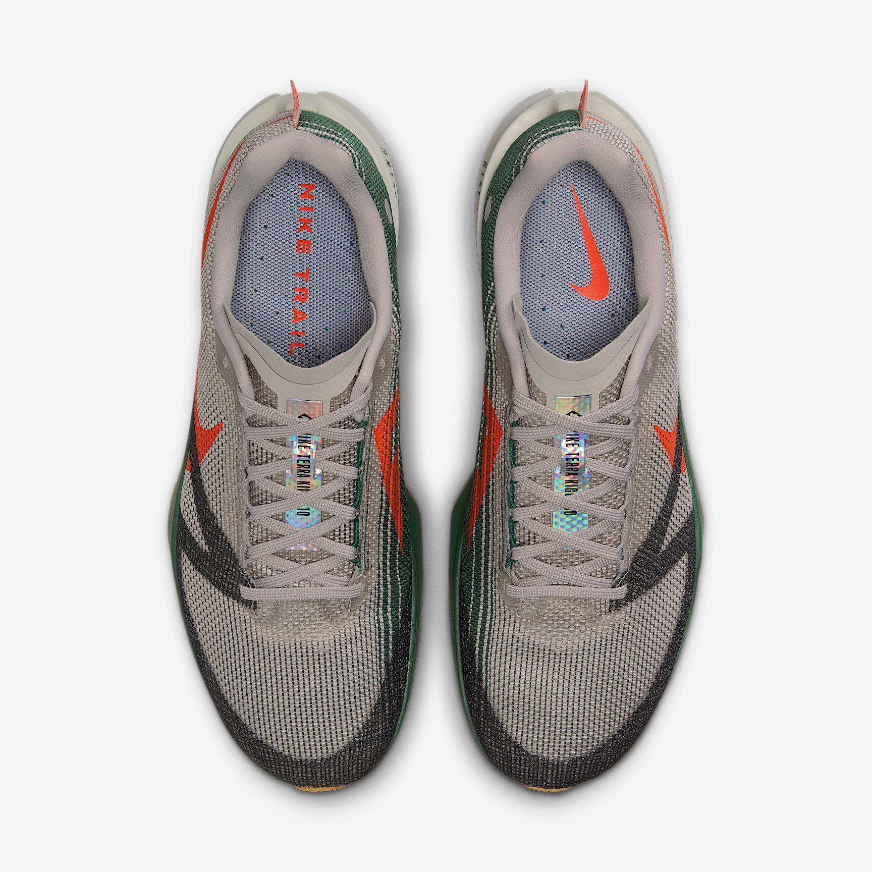 Nike Men's Kiger 10 Trail Running Shoes Product Image