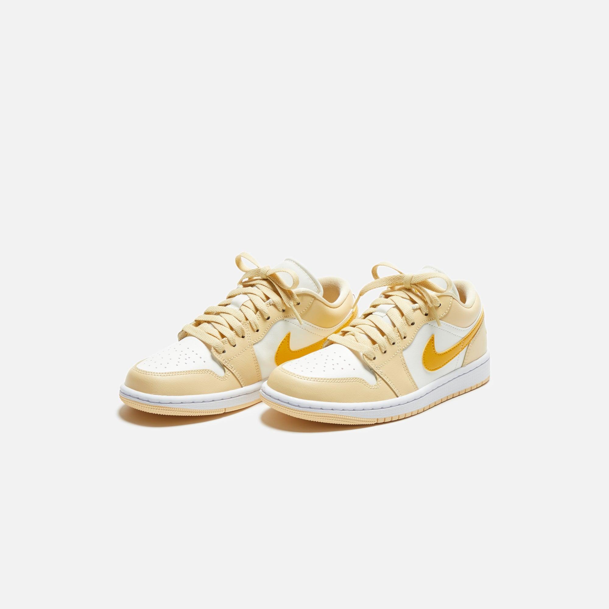 Jordan WMNS Air Jordan 1 Low - Sail / Yellow Ochre / Legend Female Product Image