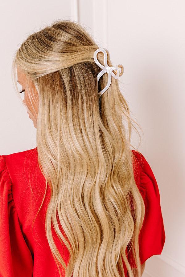 Coquette Charm Claw Hair Clip in White Product Image