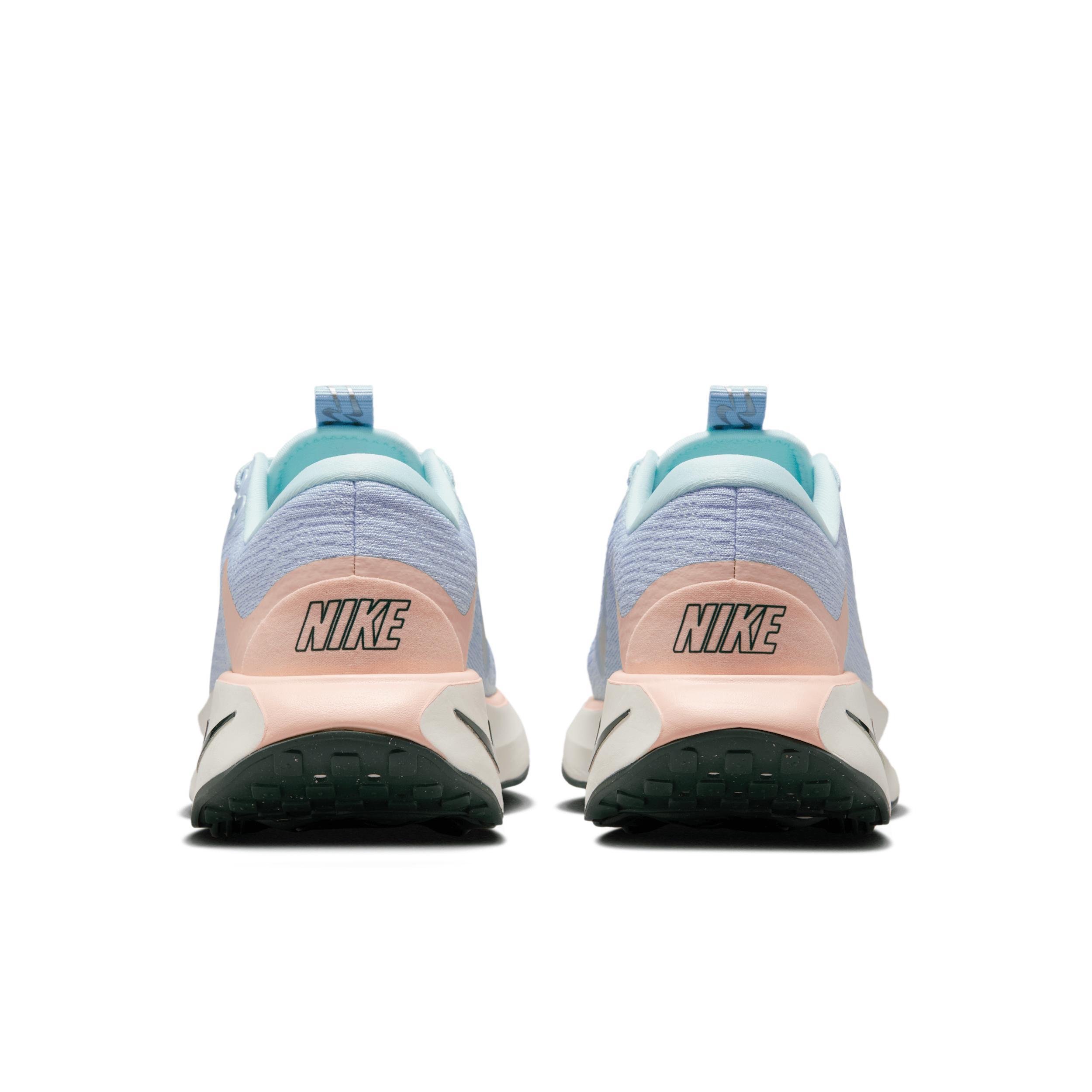 Nike Women's Motiva Premium Walking Shoes Product Image