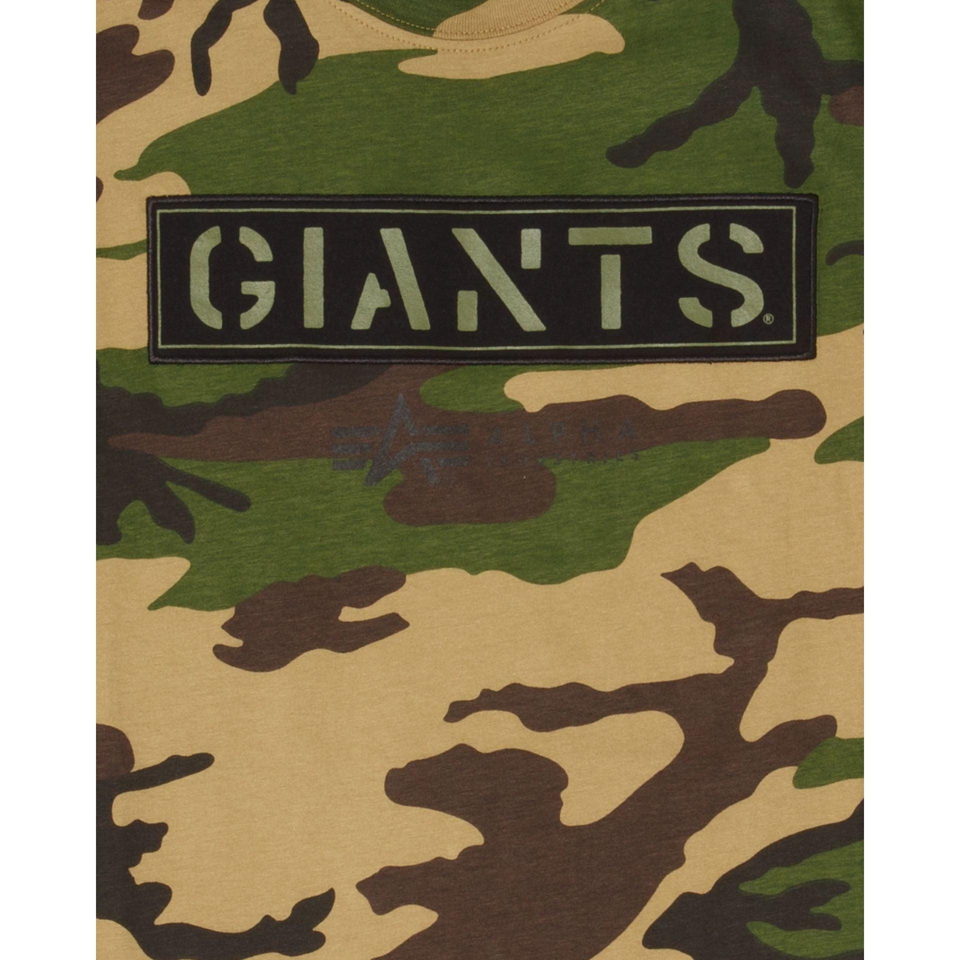 Alpha Industries X Chicago White Sox Camo T-Shirt Male Product Image