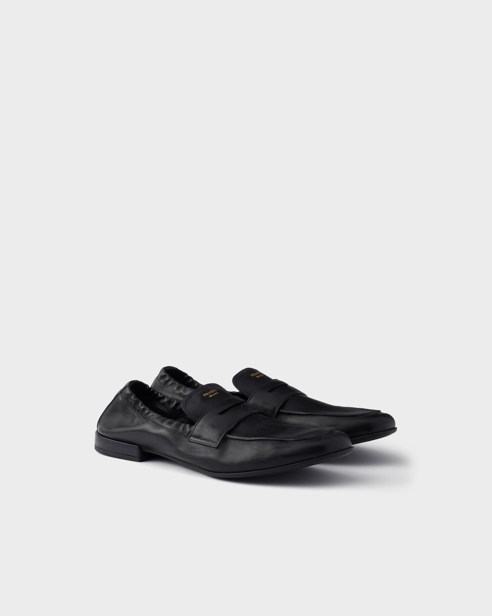 Shuffle antiqued leather loafers Product Image