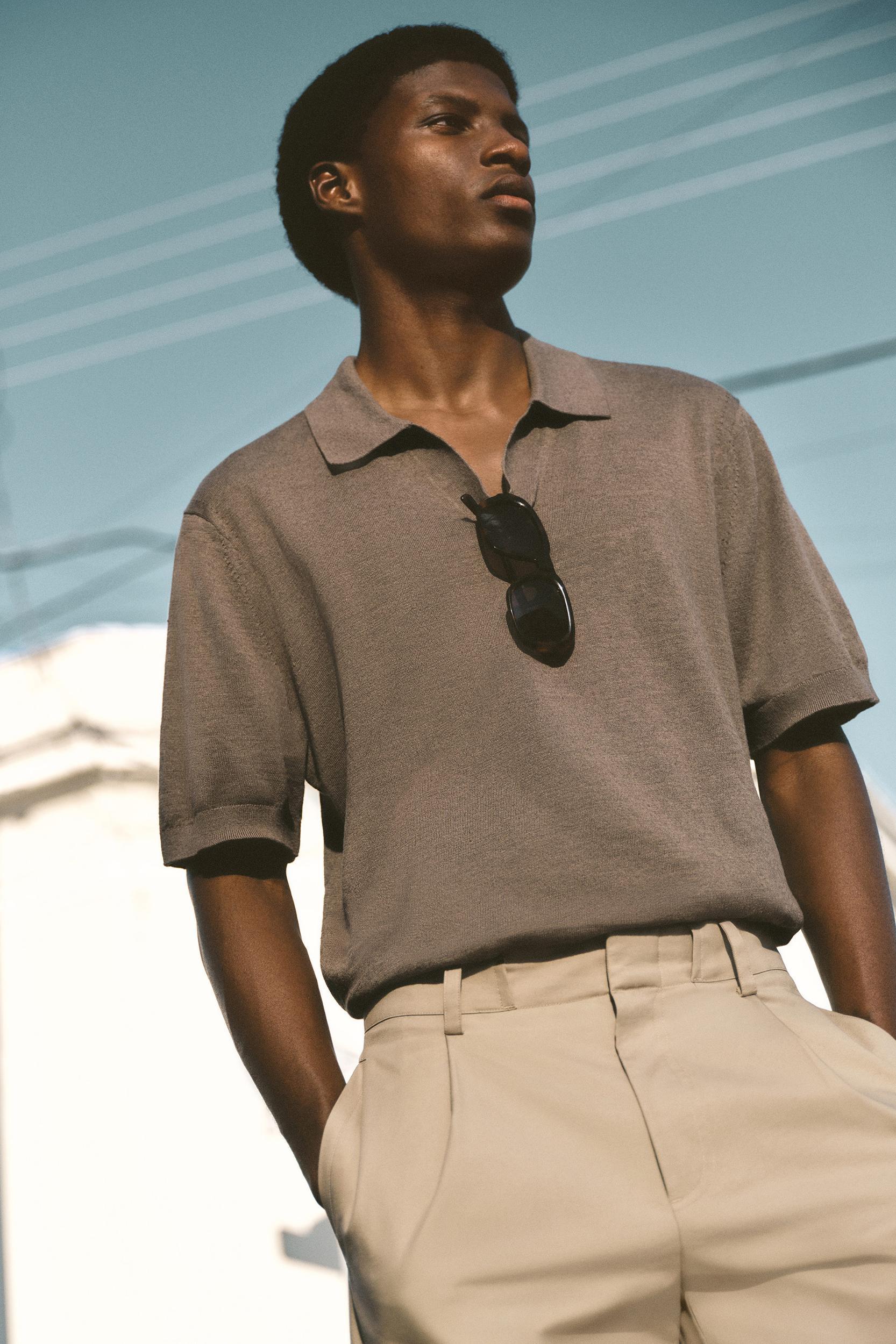 KNITTED LINEN POLO SHIRT Product Image