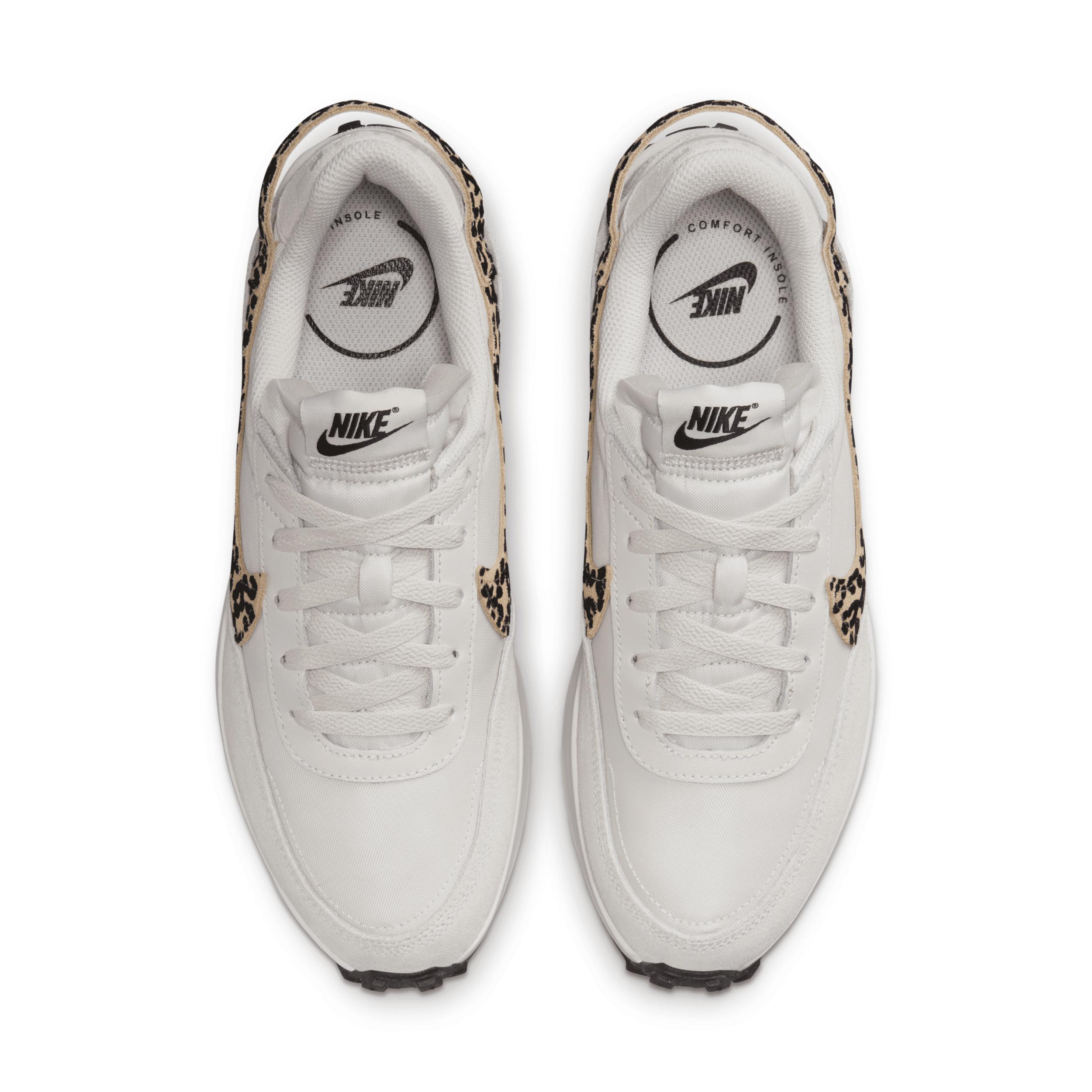Nike Waffle Debut Womens Shoes Product Image