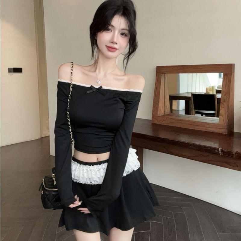 Off-Shoulder Long Sleeve Plain Ruffle Trim Crop Tee / High Rise Mini A-Line Skirt Product Image