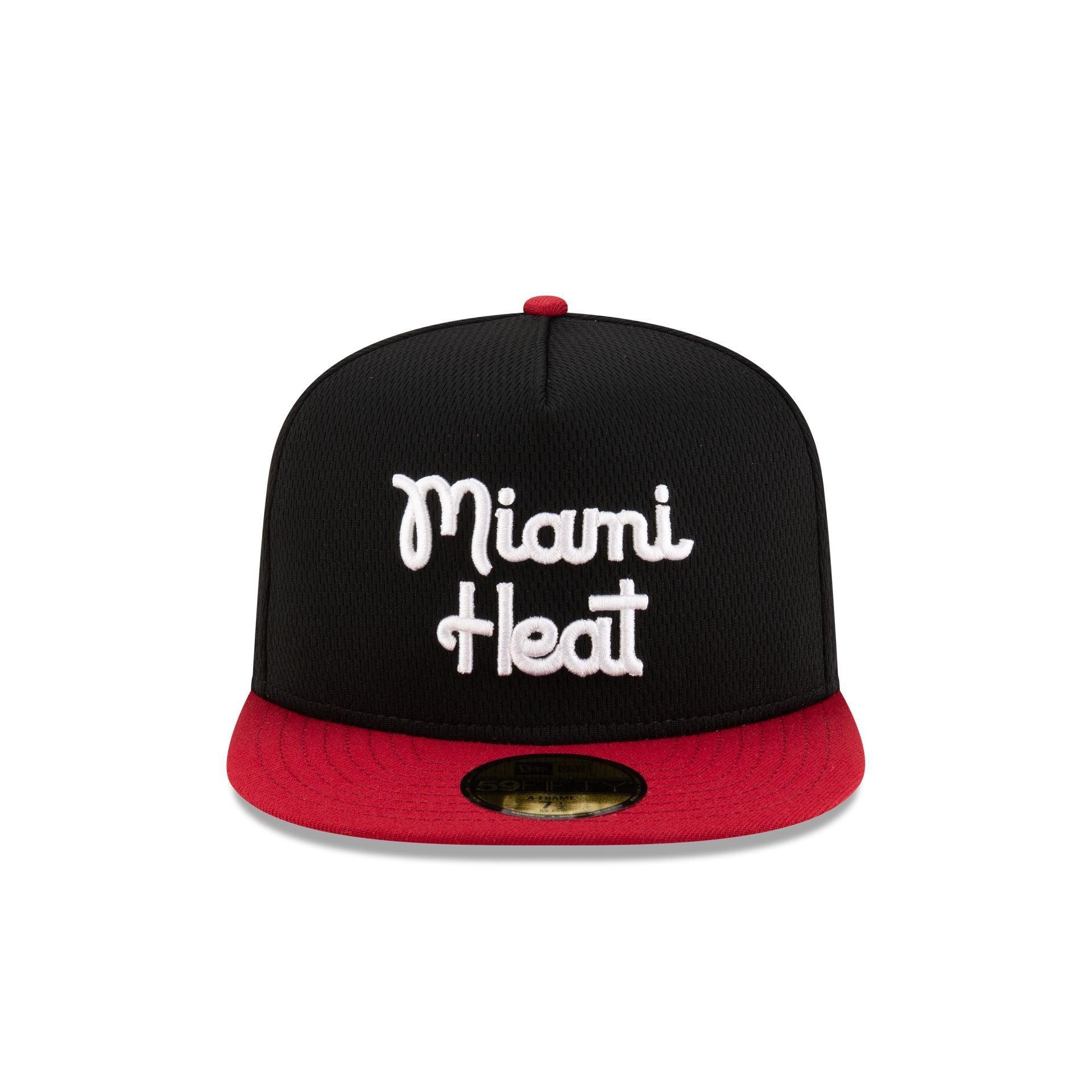 Miami Heat Dashmark Mesh 59FIFTY A-Frame Fitted Hat Male Product Image