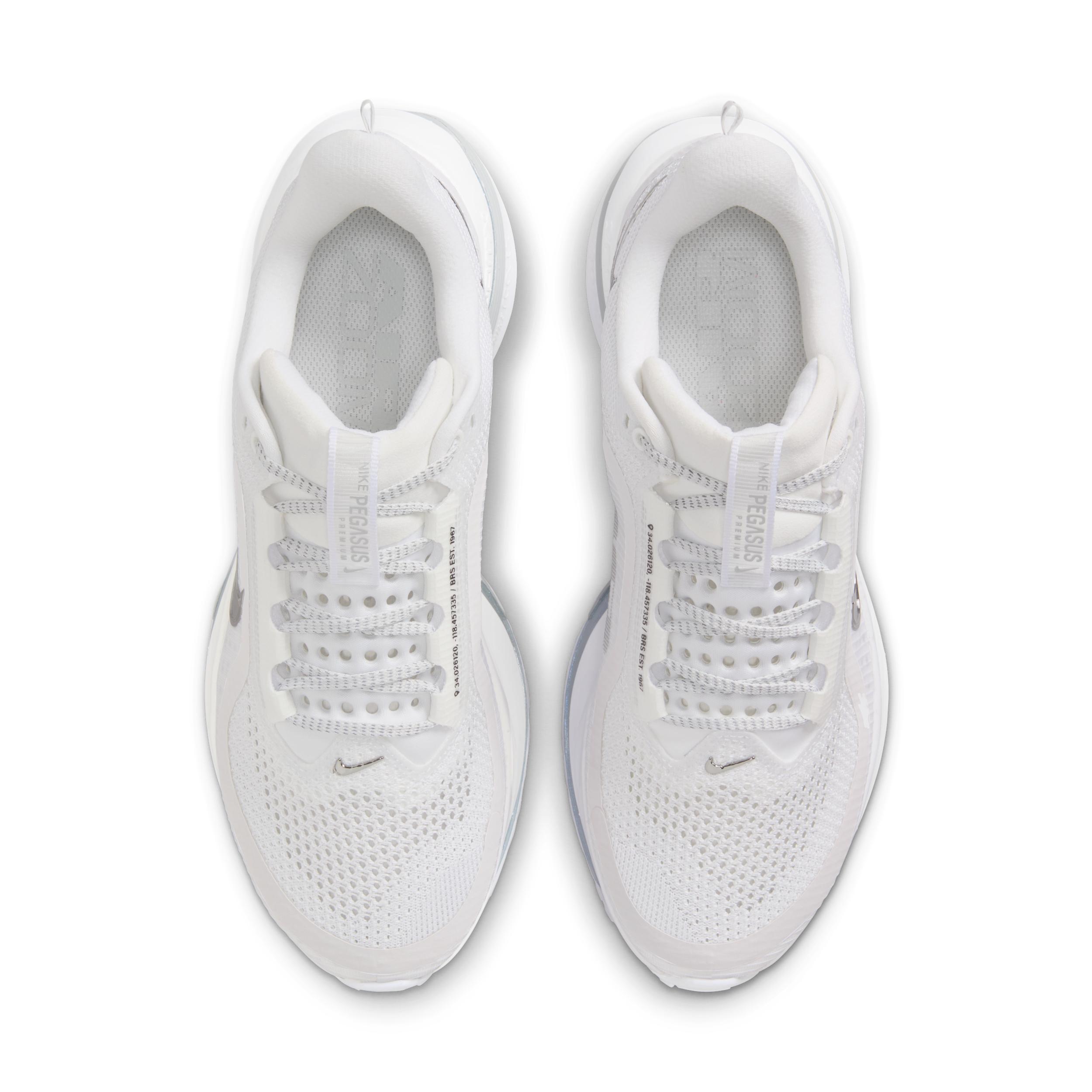 Nike Women's Pegasus Premium Road Running Shoes Product Image