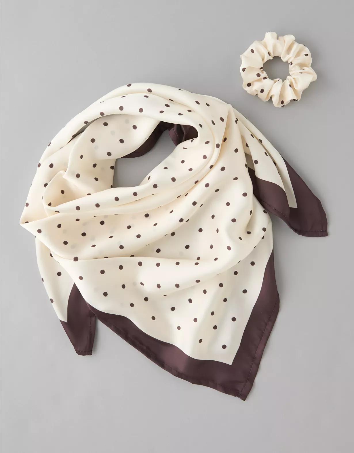 AE Scrunchie & Bandana Set Product Image
