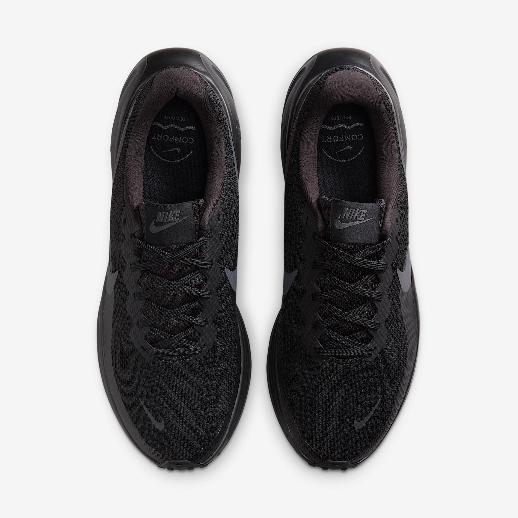 Nike Men's Revolution 8 Road Running Shoes Product Image