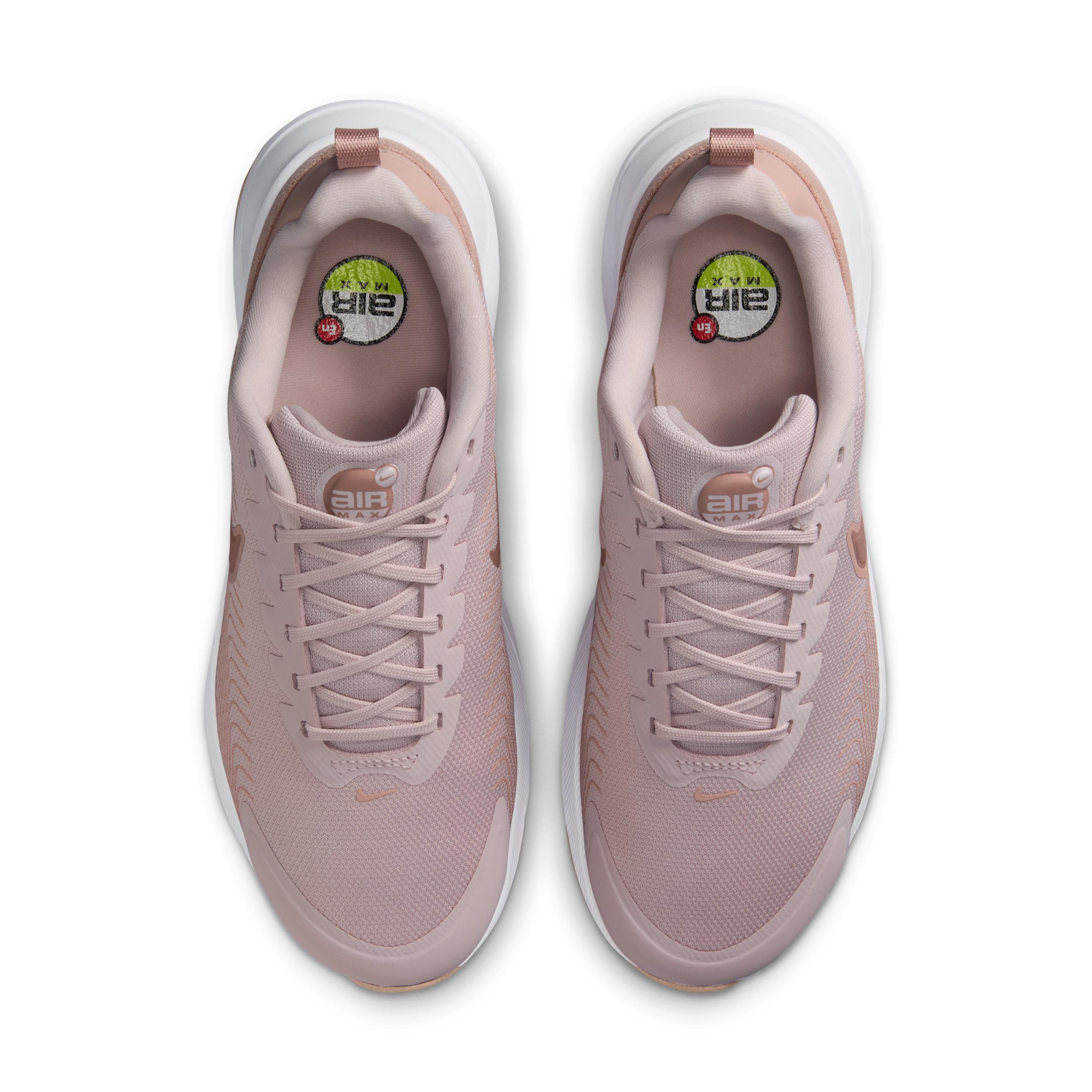 Nike Women's Air Max Nuaxis Shoes Product Image