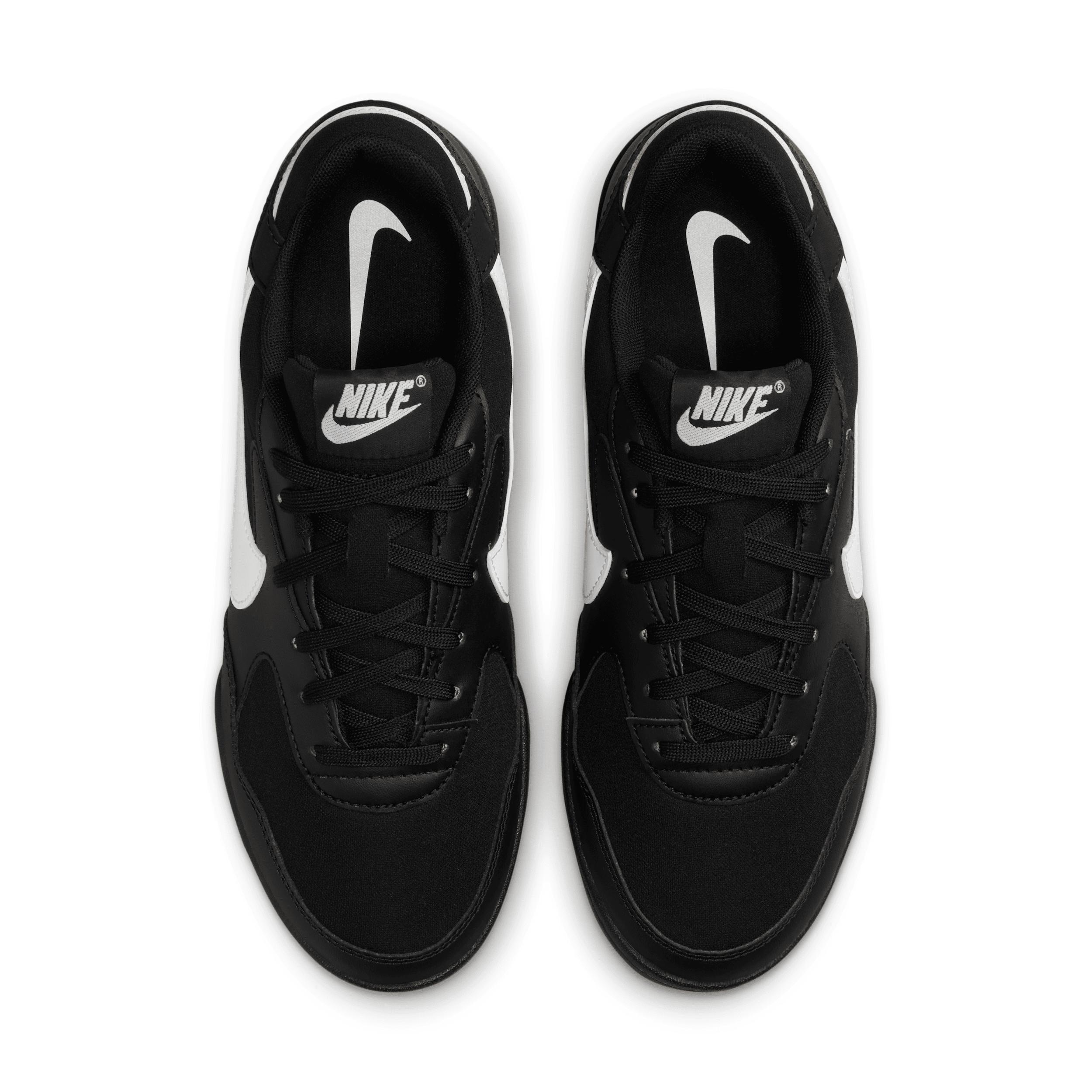 Nike Women's Terra Manta Shoes Product Image