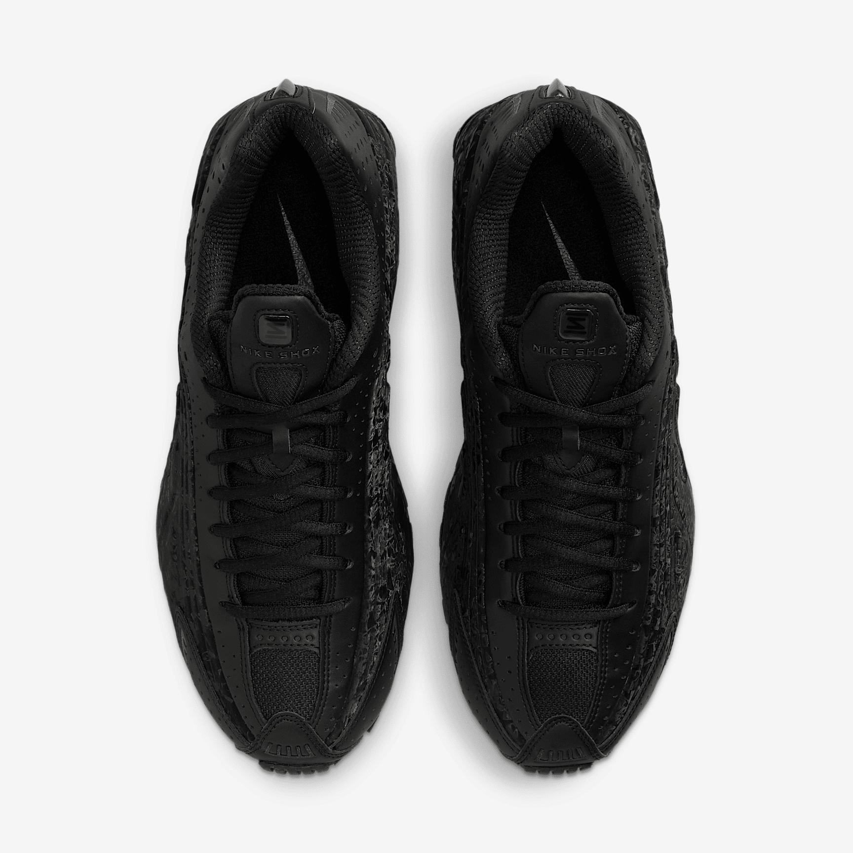 Nike Womens Shox R4 Casual Shoes Product Image