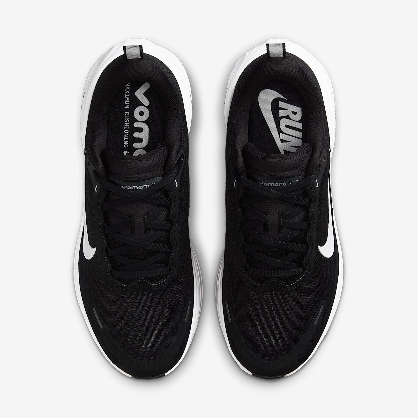 Nike Women's Vomero Plus Road Running Shoes (Extra Wide) Product Image
