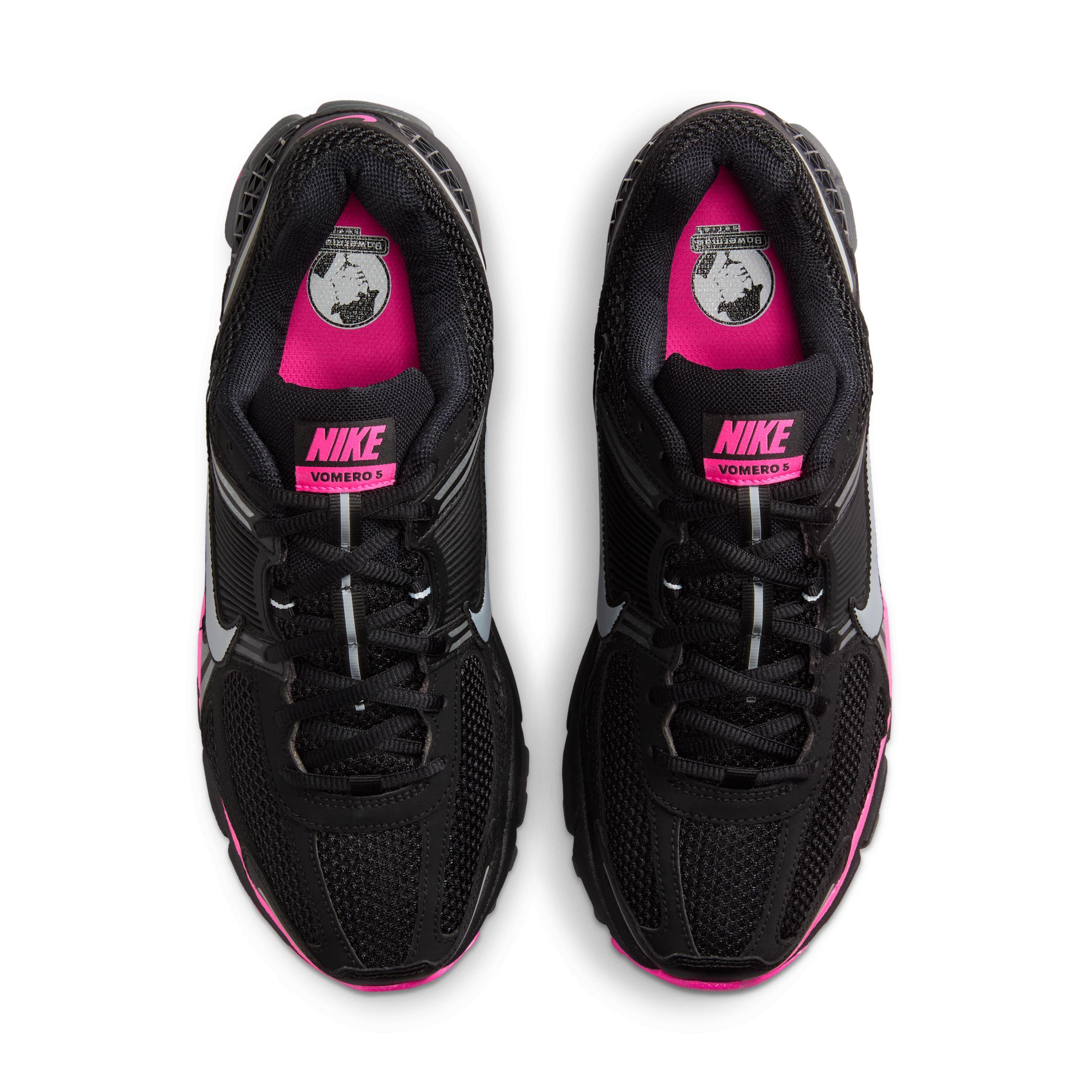 Nike Men's Zoom Vomero 5 Shoes Product Image
