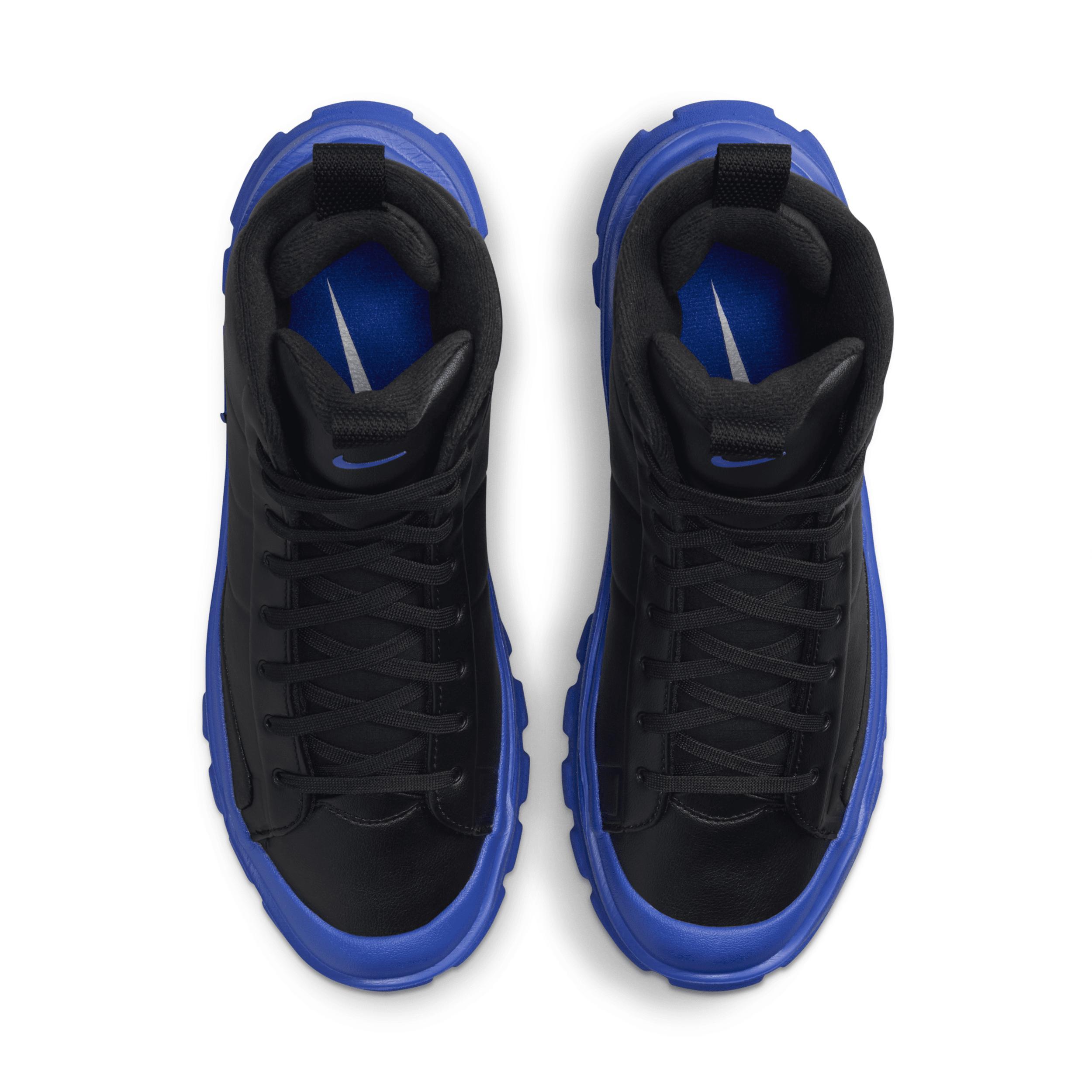 Nike Women's Blazer Roam Mid Winterized Shoes Product Image