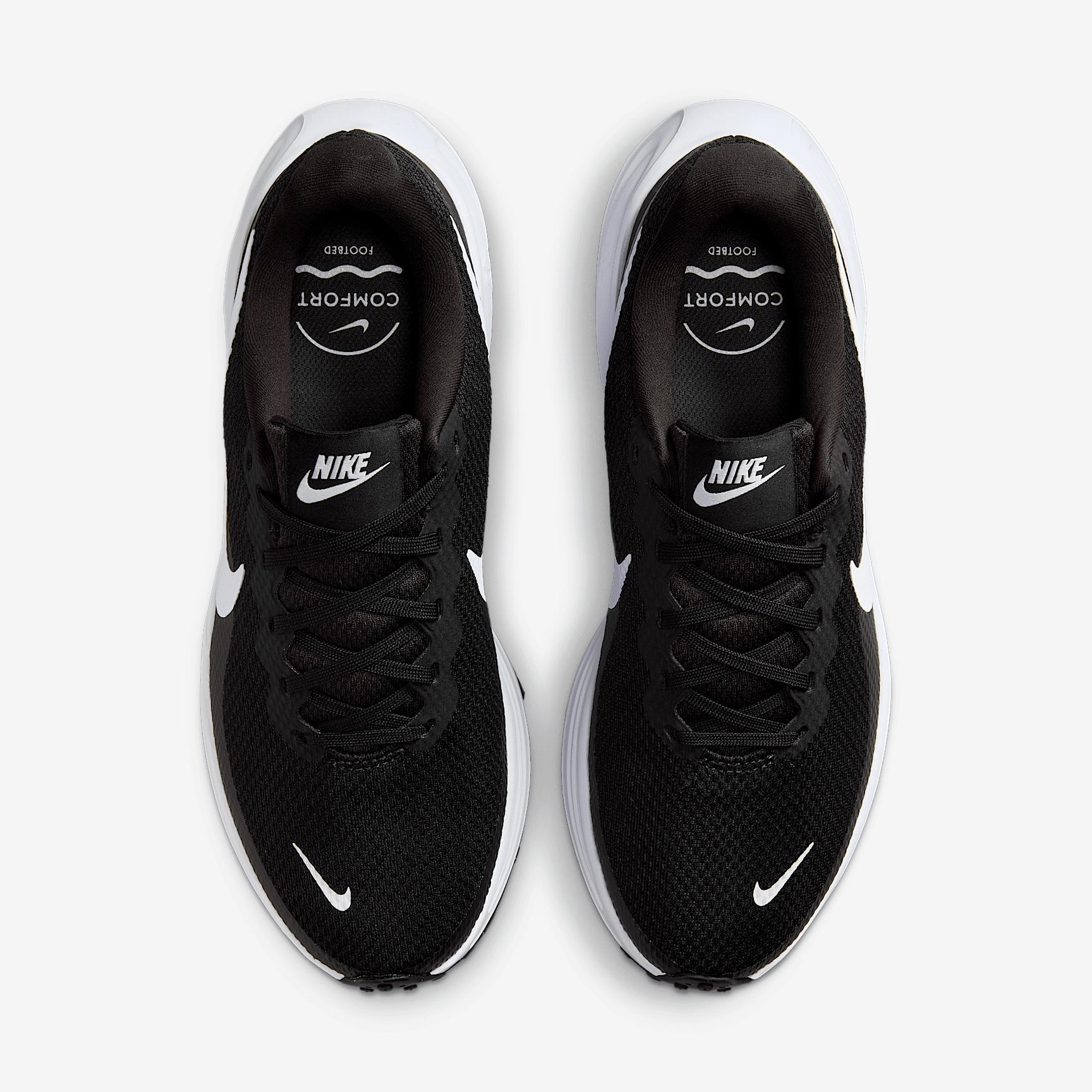 Nike Women's Revolution 8 Road Running Shoes Product Image