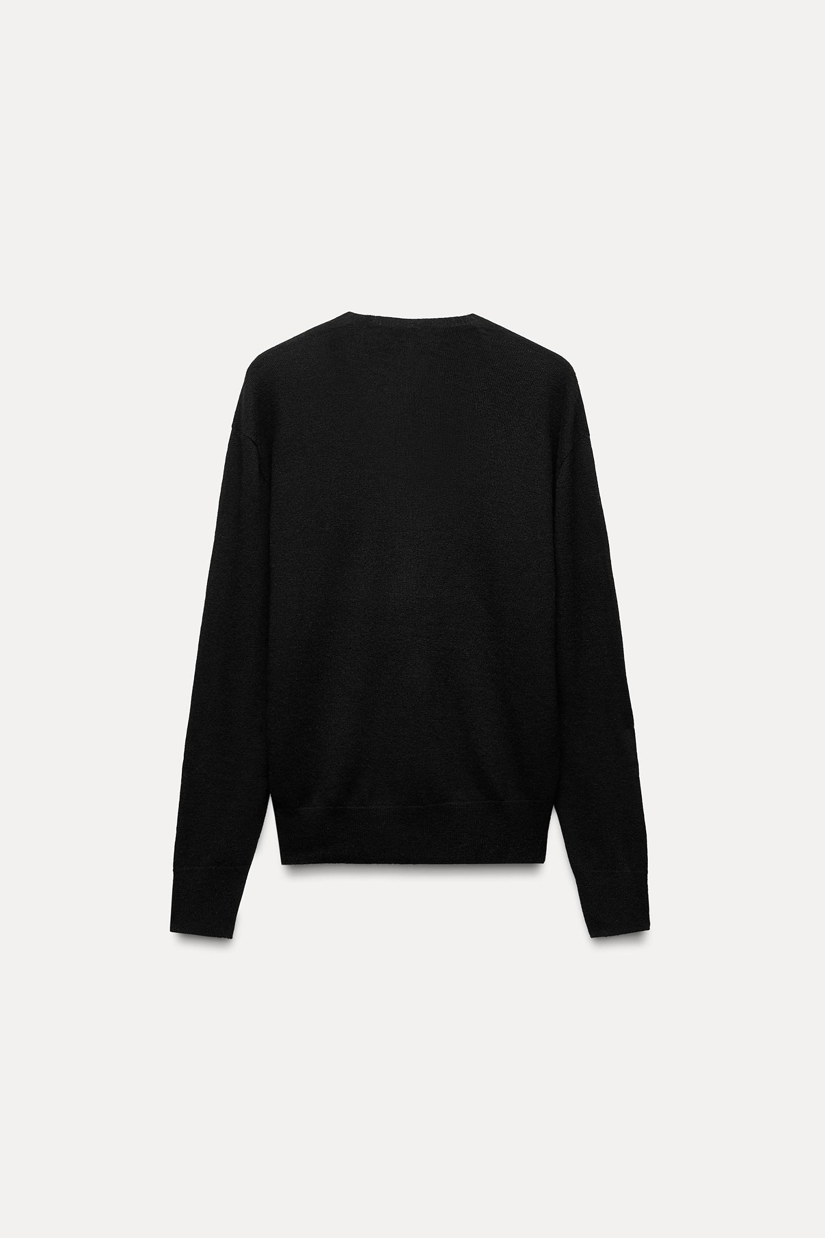 100% WOOL EXTRA SOFT SWEATER Product Image