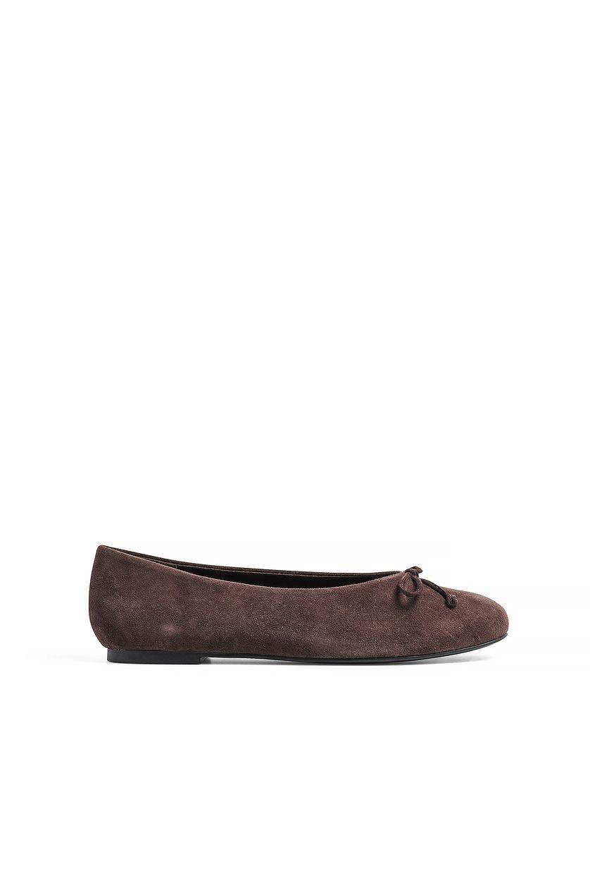 Suede Ballerina Product Image
