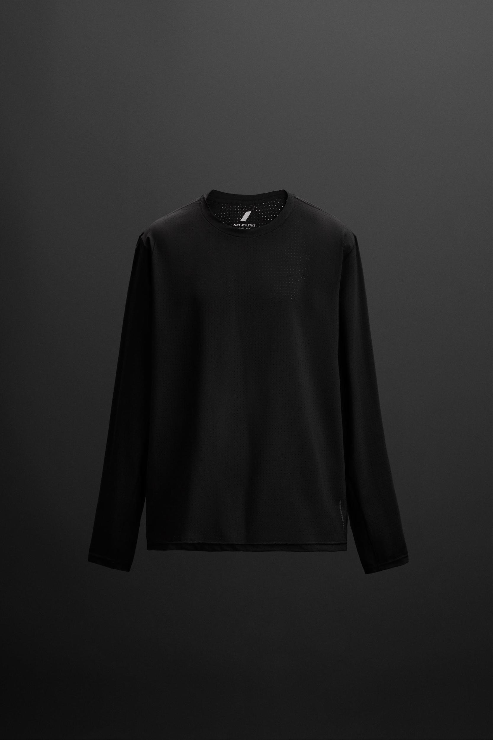 LONG SLEEVE PERFORATED T-SHIRT Product Image