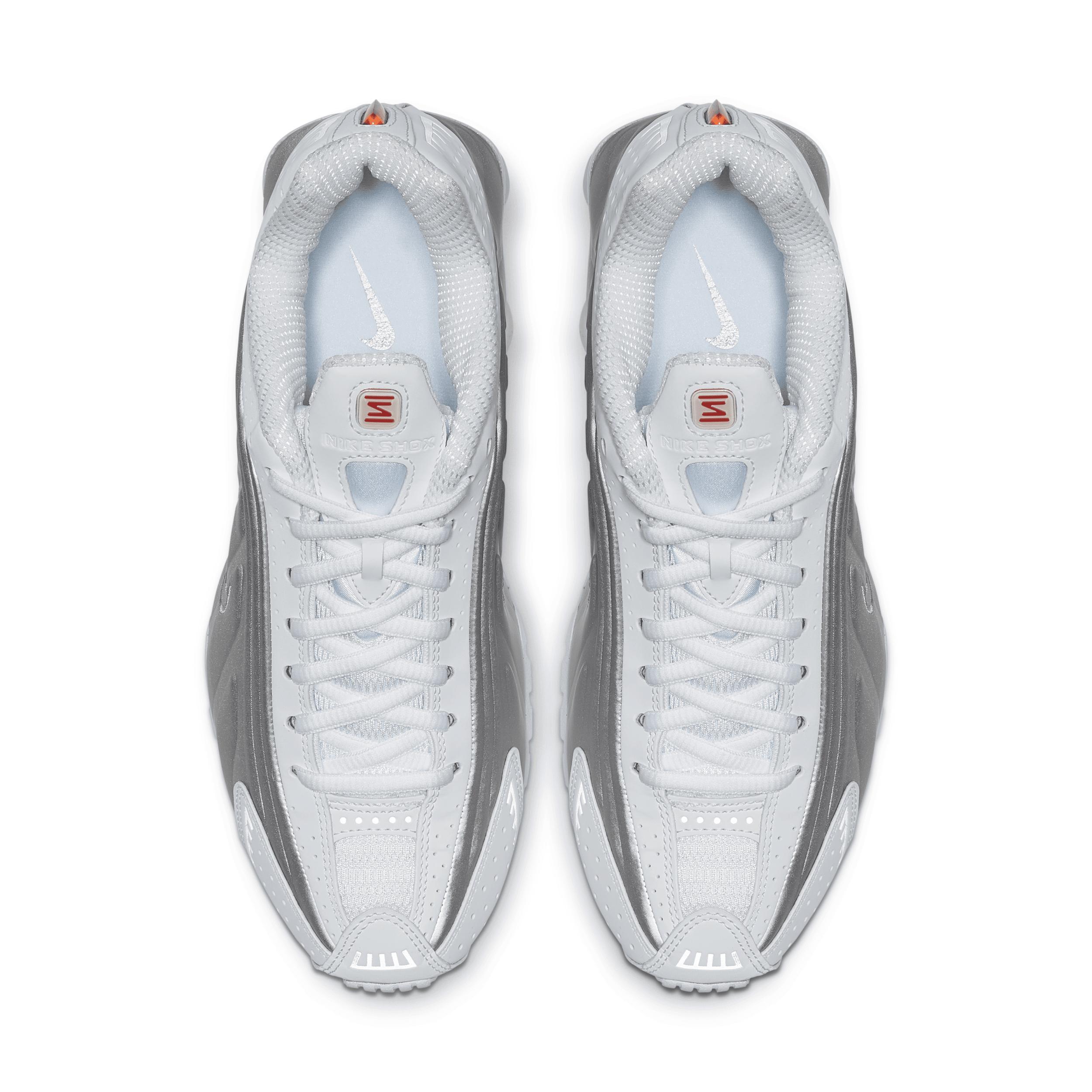 Nike Womens Shox R4 Casual Shoes Product Image