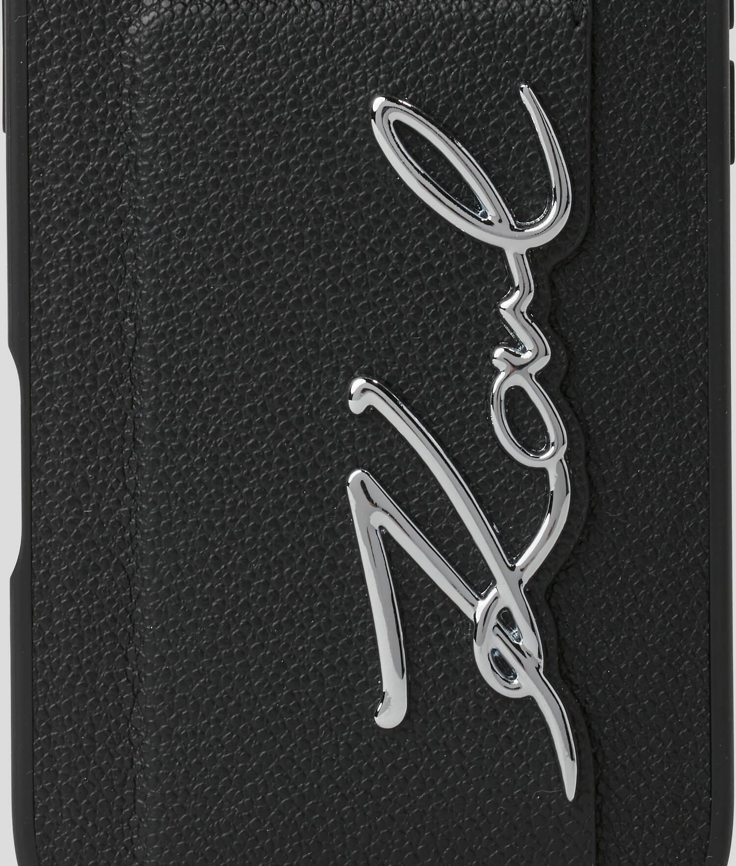 SIGNATURE IPHONE 16 PRO CASE Product Image