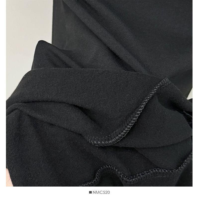 Heart-Neck Ruffle-Hem Mermaid Maxi Dress Product Image