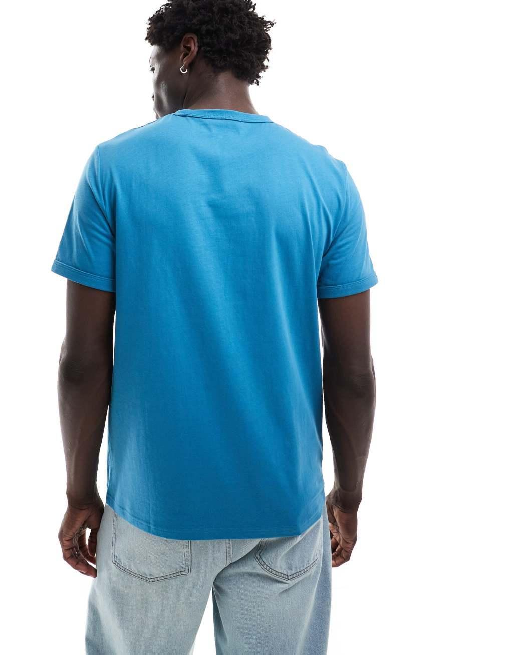 Fred Perry Ringer T-Shirt In Blue Product Image