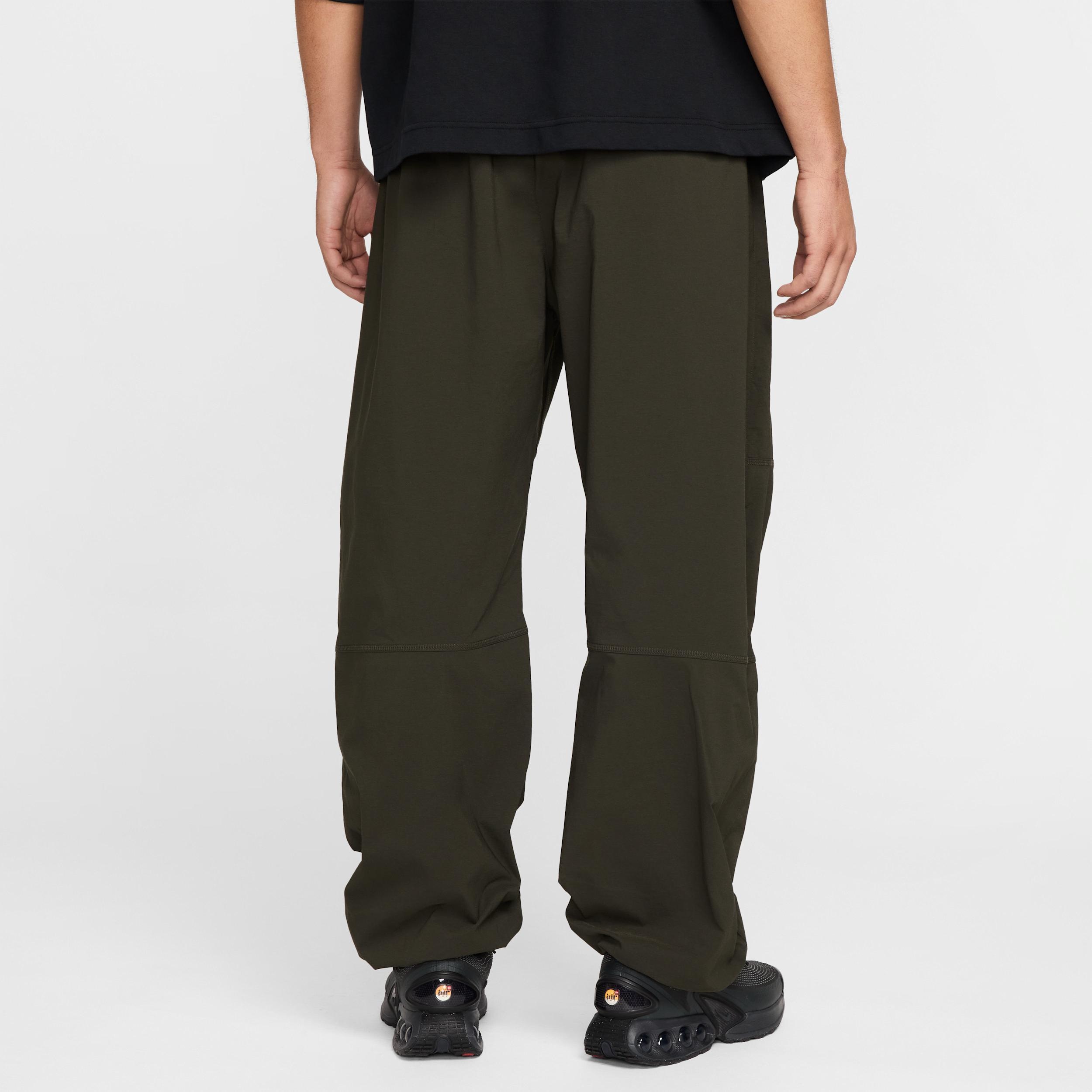Nike Men's Tech Woven Oversized Pants Product Image