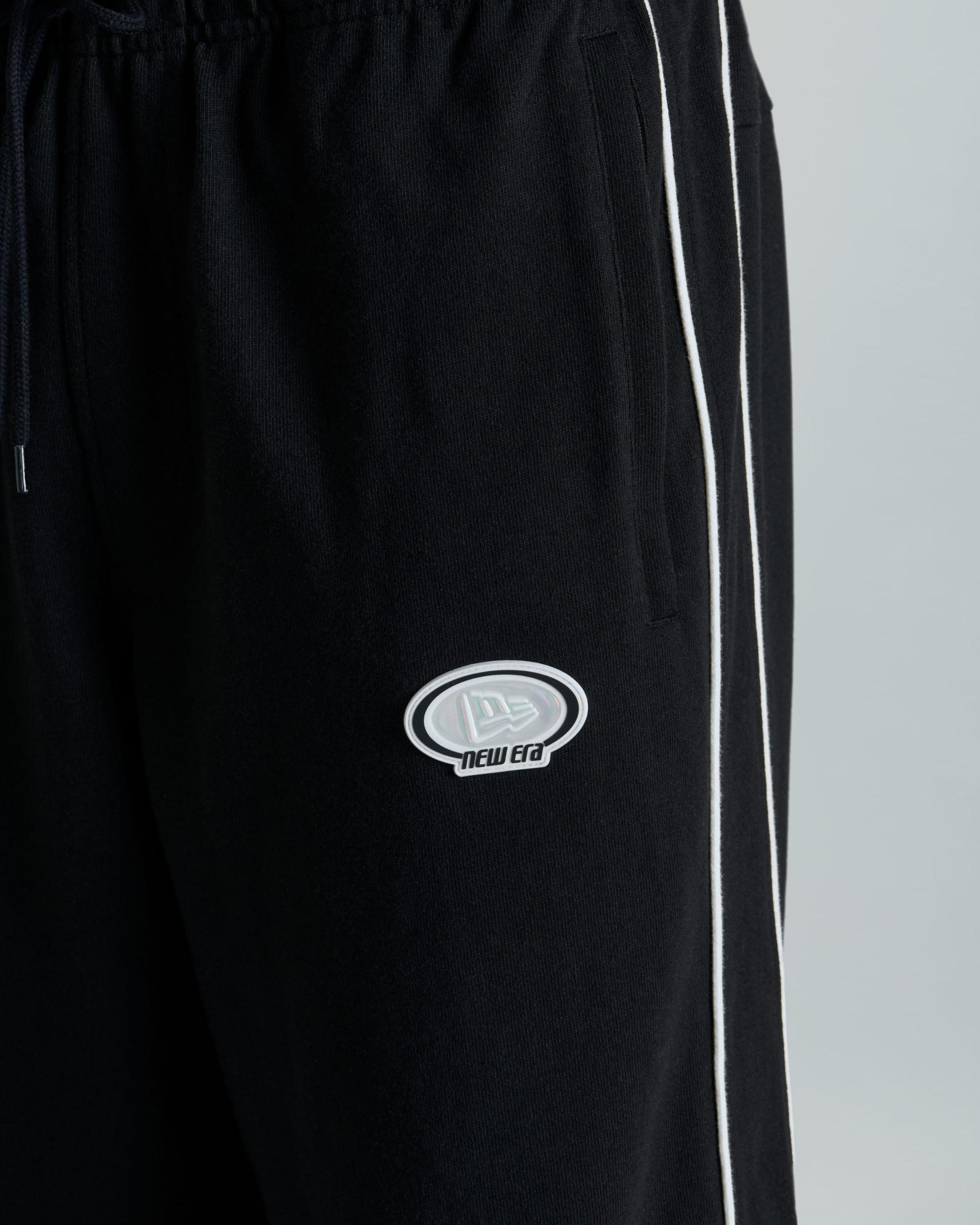 Brand New Era Shoreline Black Track Joggers Male Product Image