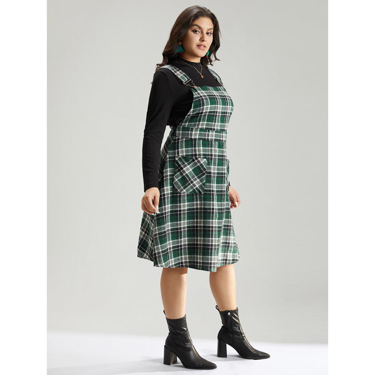 Plus Size Christmas Plaid Patched Pocket Overall Cami Dress DarkGreen Women Elegant Adjustable Straps Spaghetti Strap Sleeveless Curvy Midi Dress BloomChic 10/M Product Image