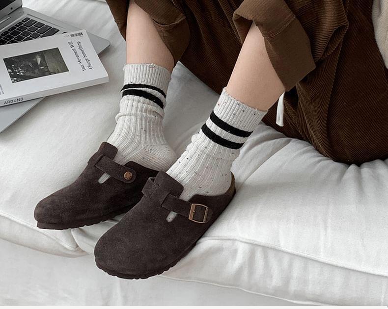 Striped Hem Crew Socks Product Image