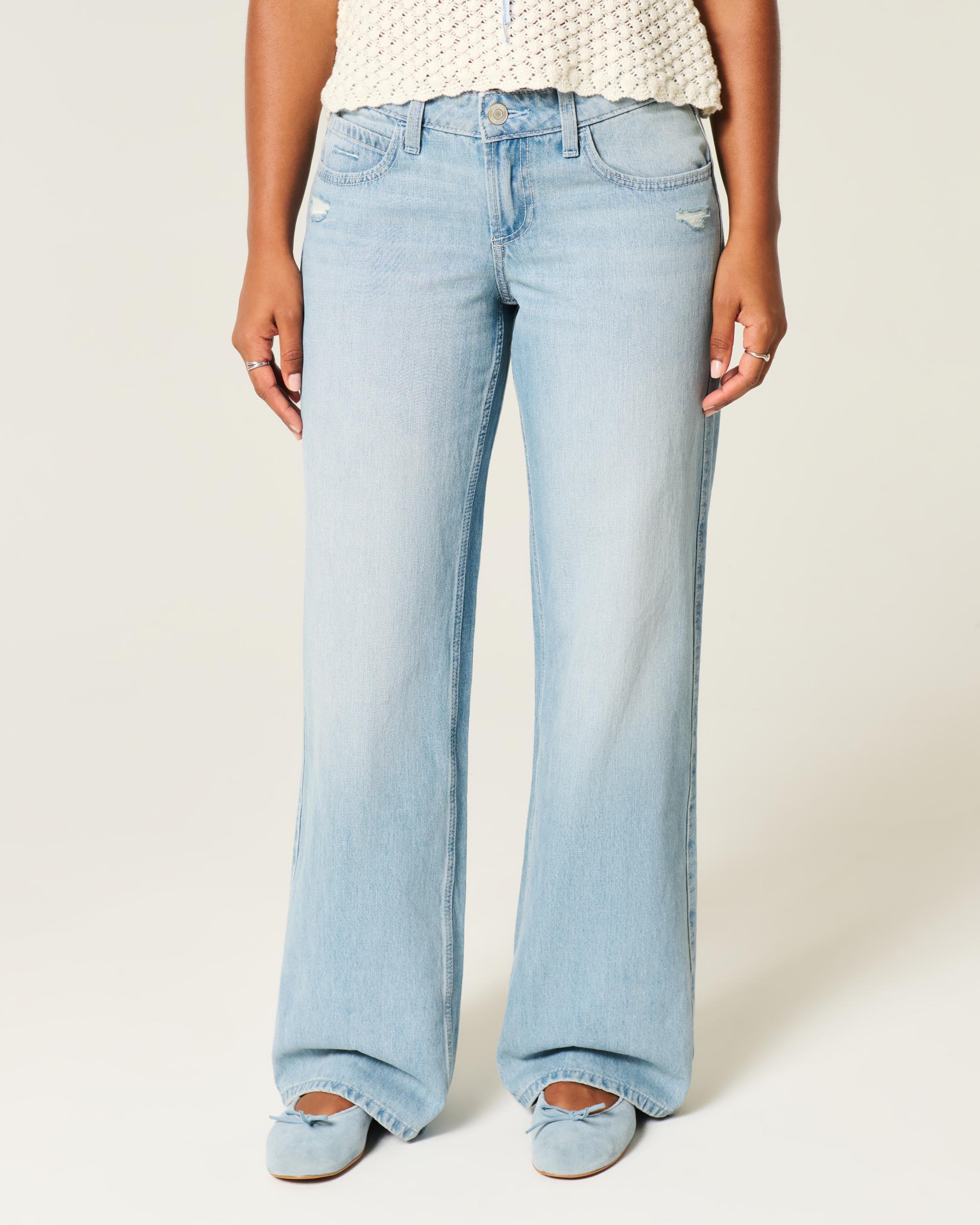 Curvy Low-Rise Distressed Baggy Jeans Product Image