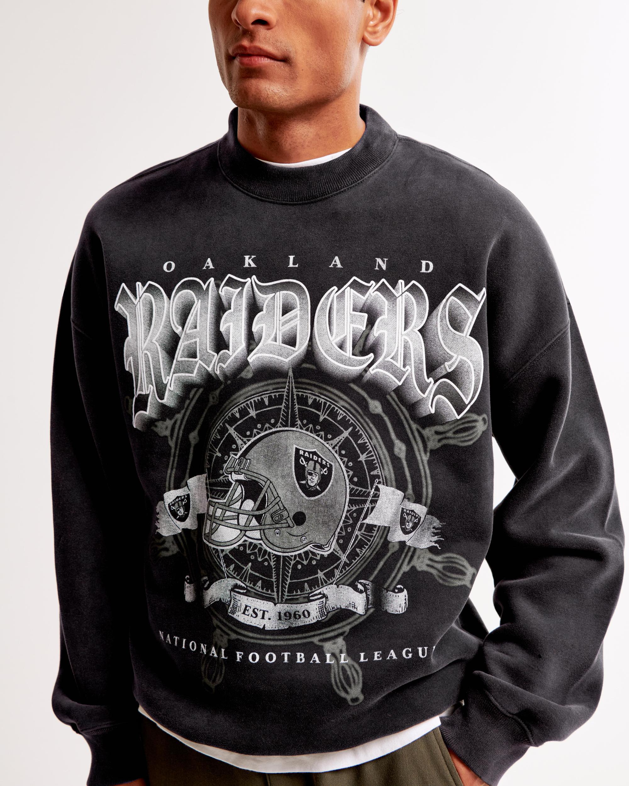 Minnesota Vikings Graphic Crew Sweatshirt Product Image