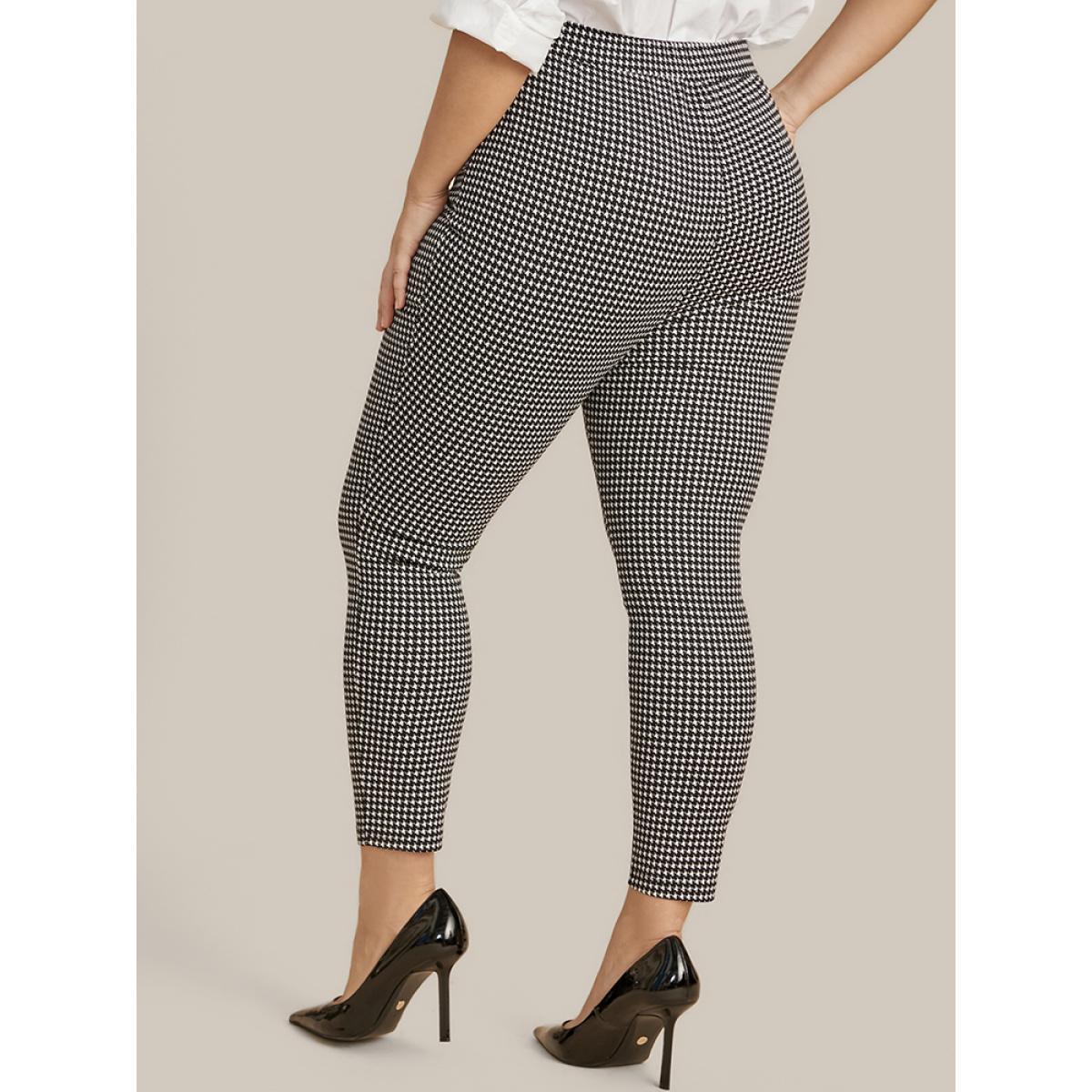 Plus Size Houndstooth O Ring Zipper Elastic Waist Pants Women Black Office Skinny High Rise Work Pants BloomChic 26/4X Product Image