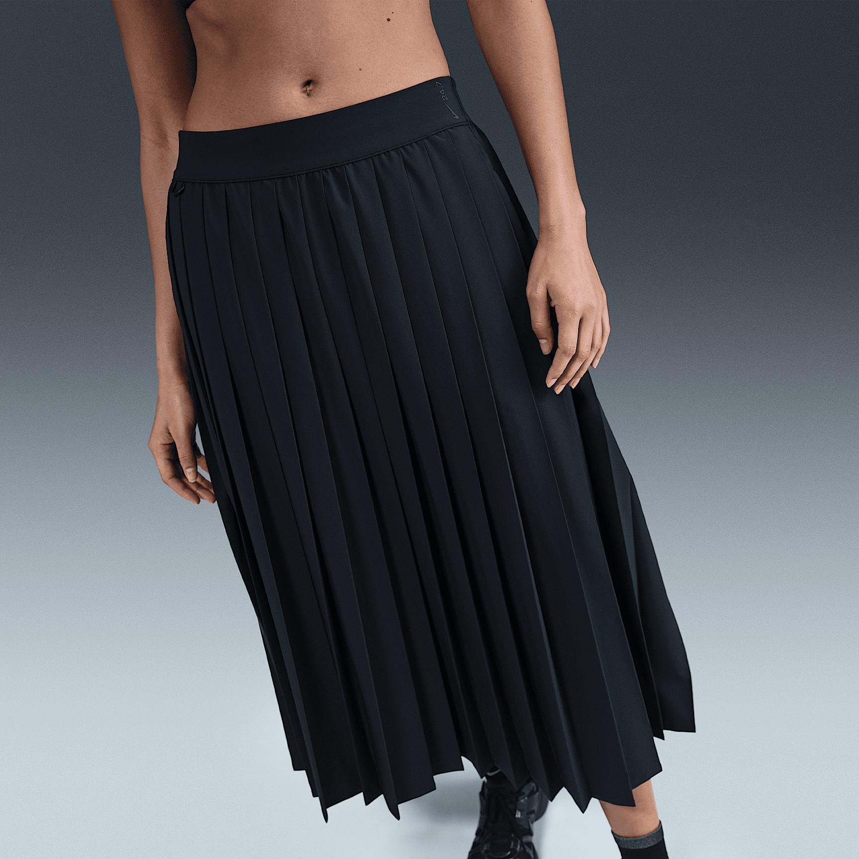 Nike Women's 24.7 PerfectStretch Dri-FIT Pleated Skirt Product Image