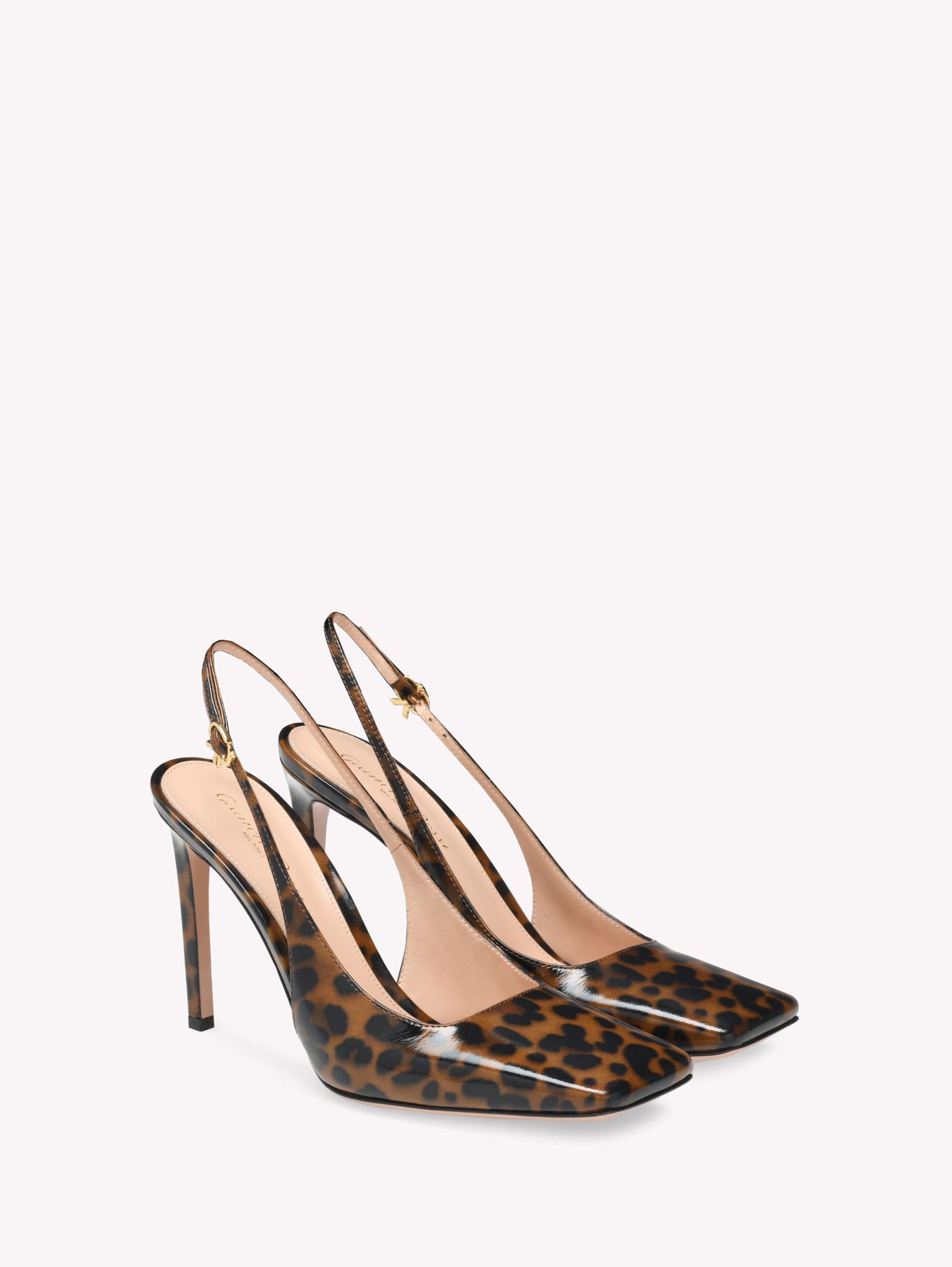 CHRISTINA SLING Gianvito Rossi Product Image