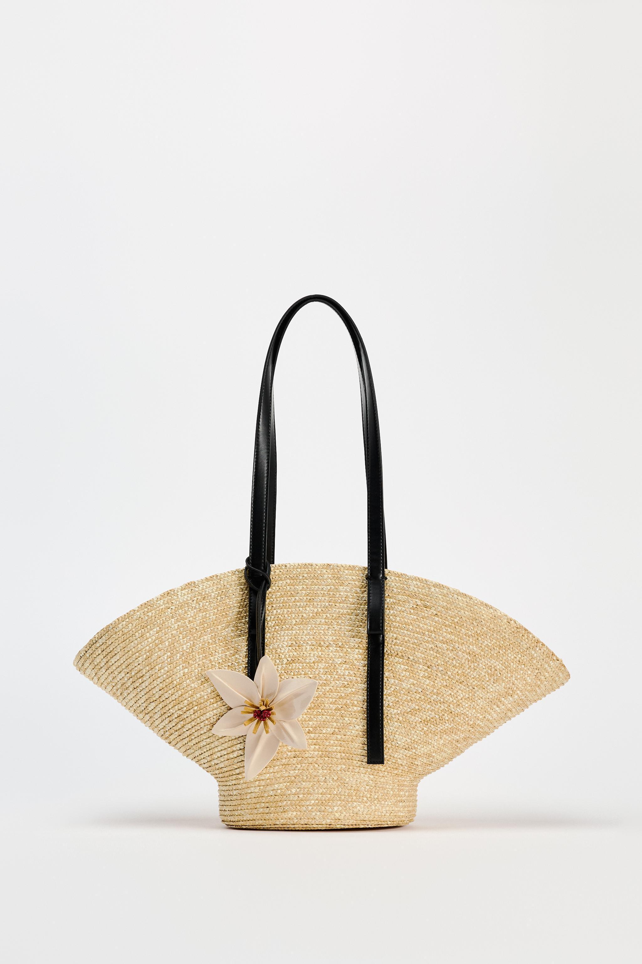 BASKET SHOULDER BAG WITH FLOWER Product Image