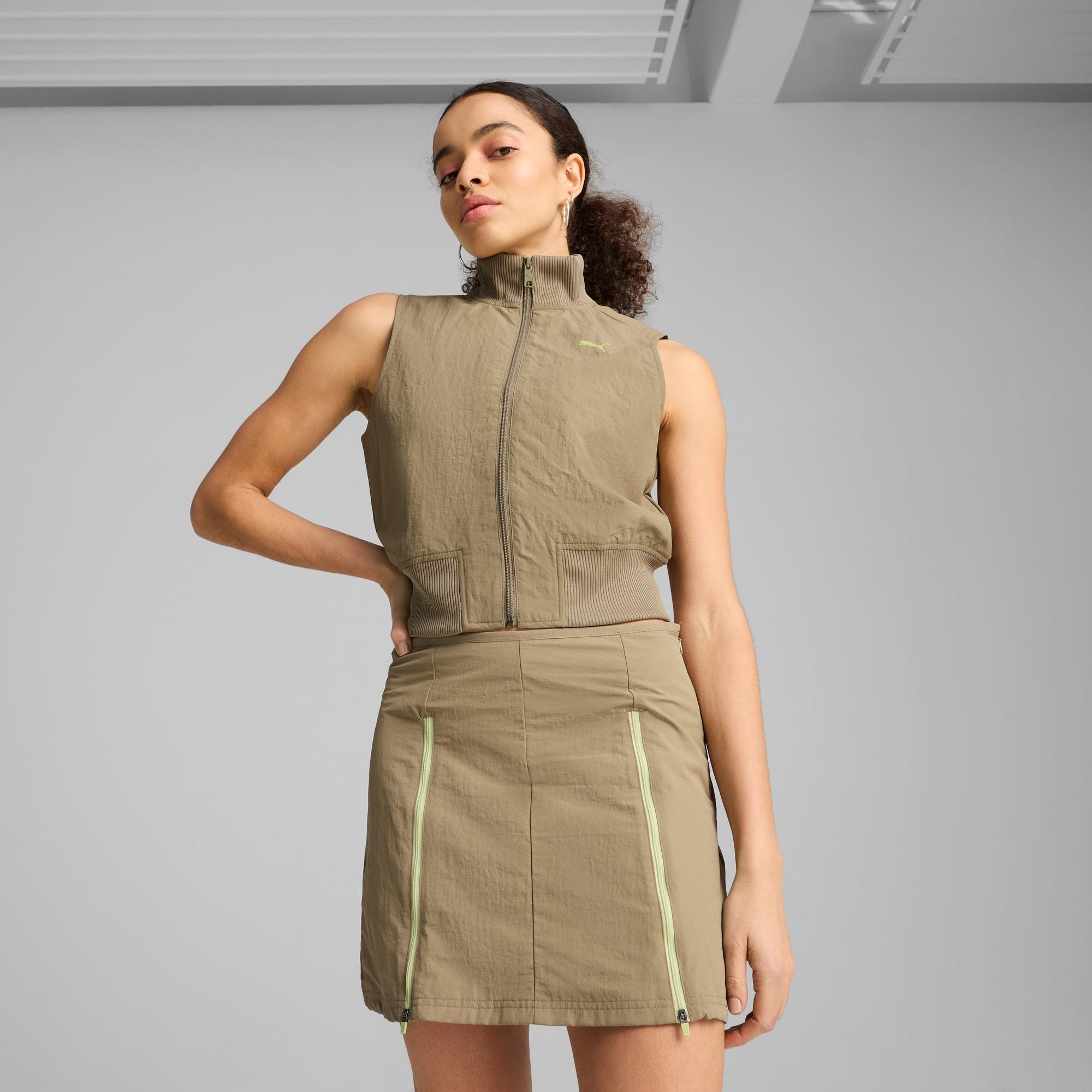 DARE TO Women's Full-Zip Woven Vest Product Image