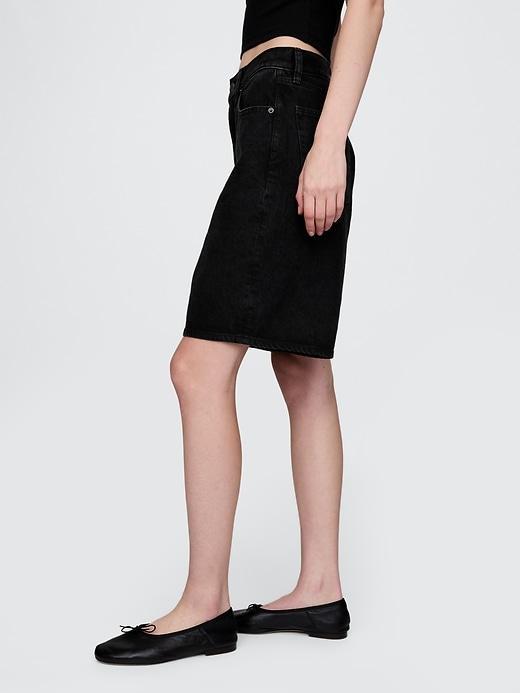 11"  Mid Rise Longline Denim Shorts Product Image