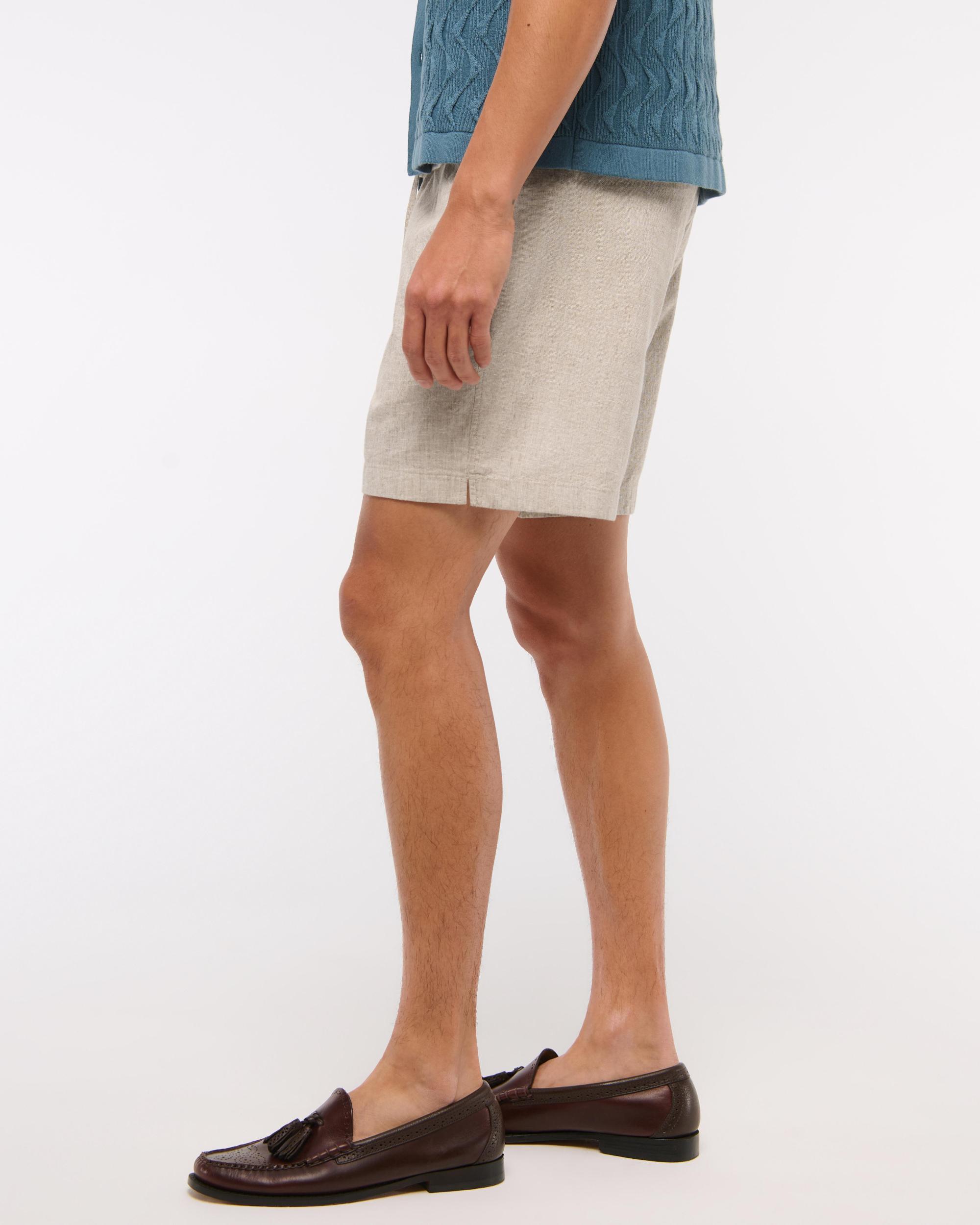Linen-Blend Pull-On Short Product Image