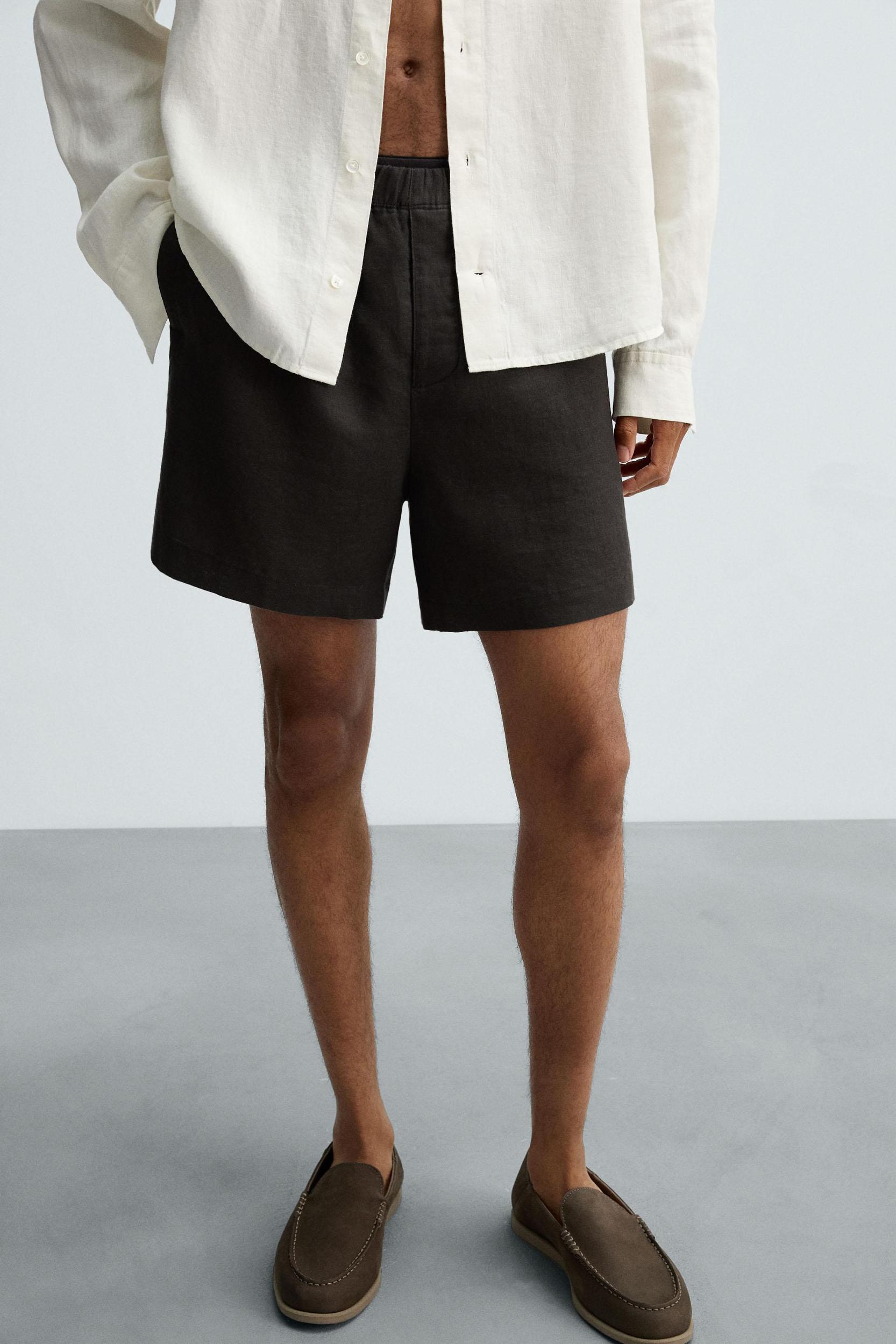 100% LINEN BERMUDA SHORTS Product Image