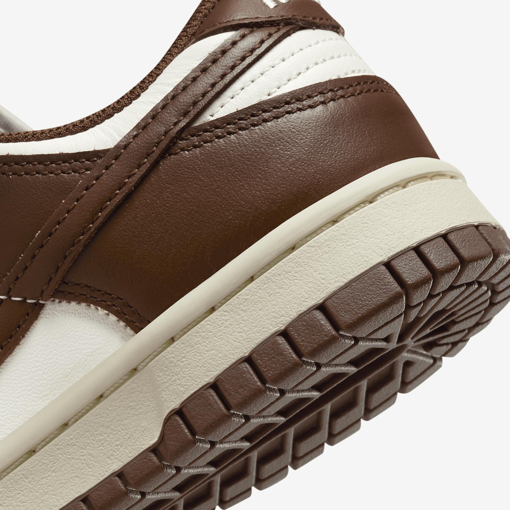 Nike Dunk Low Women's Shoes Product Image