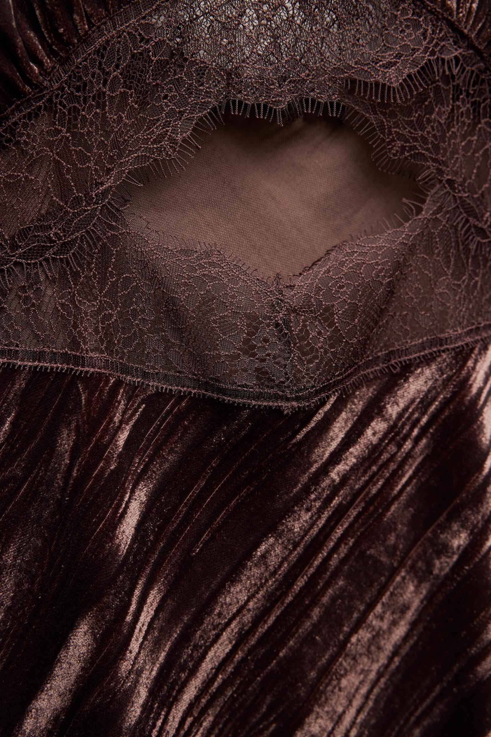 VELVET LACE MIDI DRESS Product Image