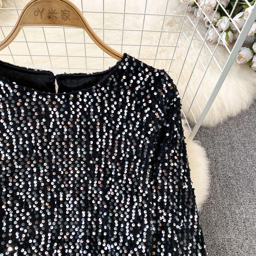 Puff-Sleeve Sequin Bow Back Blouse Product Image